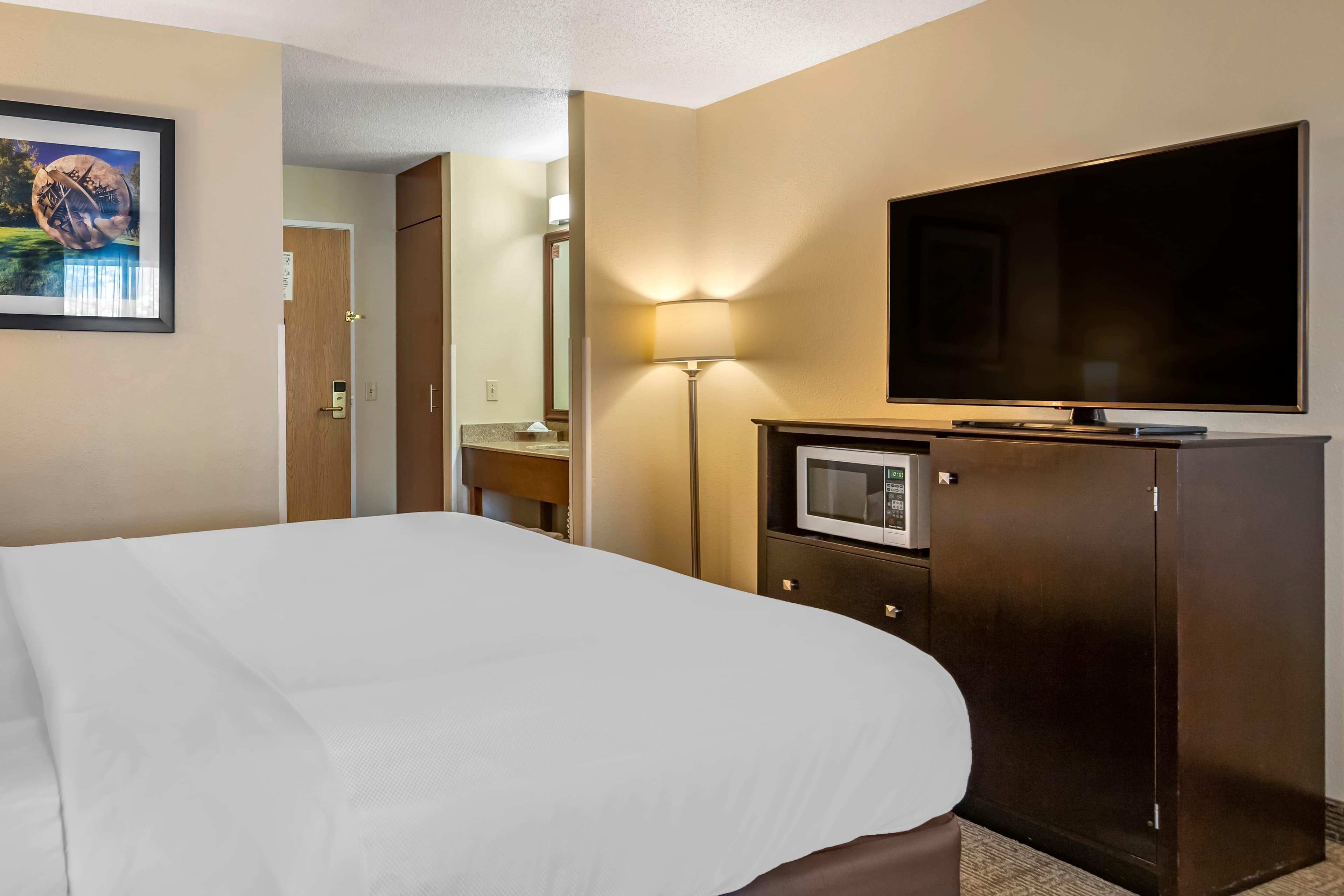 Comfort Inn & Suites Paw Paw — 12