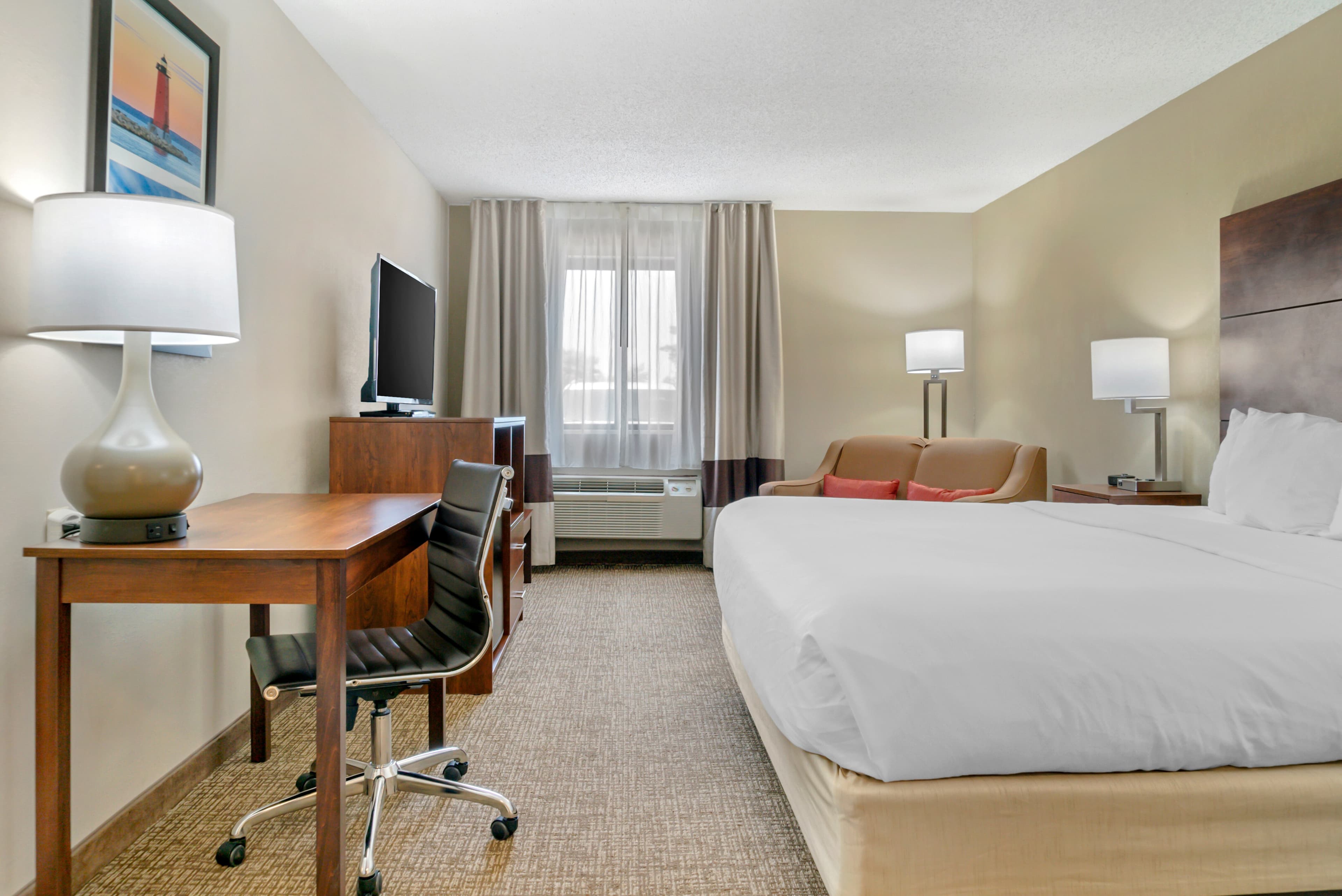 Comfort Inn Manistique — 7