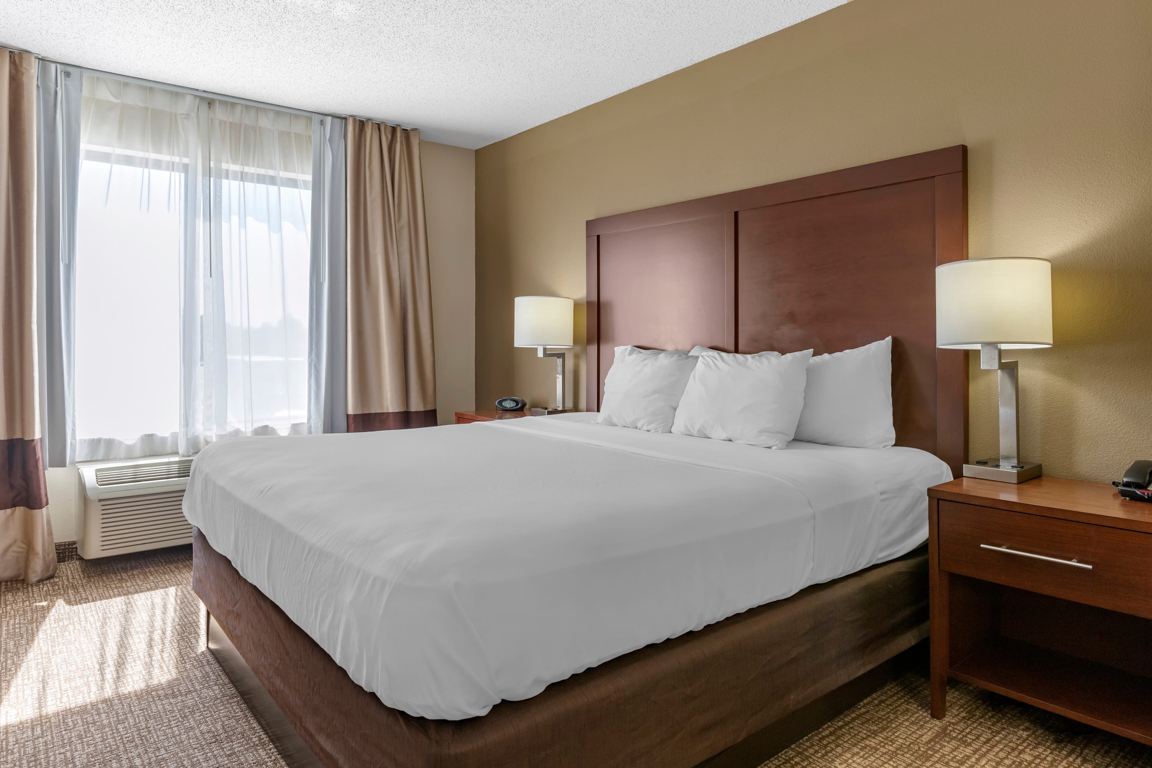 Comfort Suites Grandville - Grand Rapids SW — 8