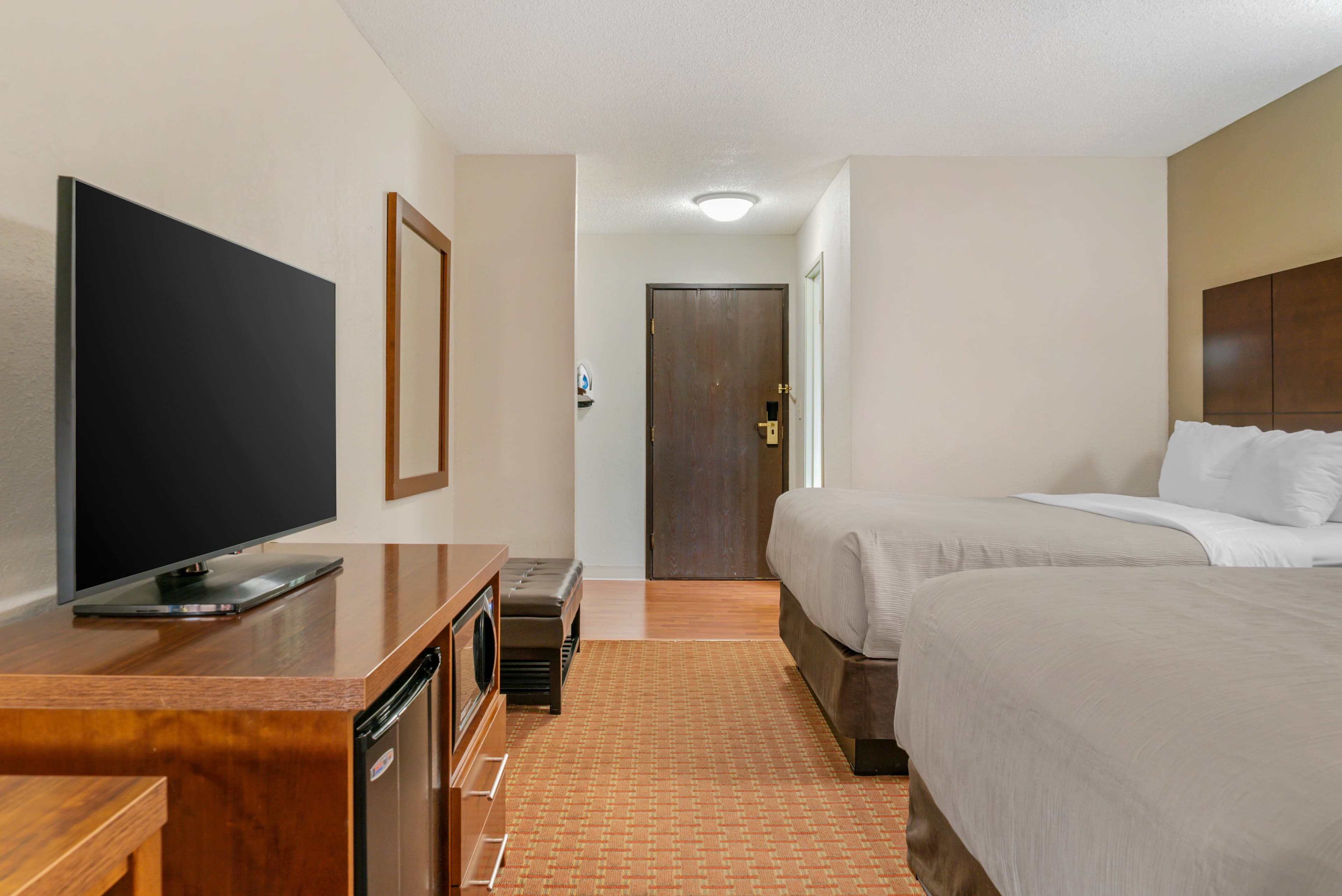 Quality Inn Saint Ignace I-75 — 11