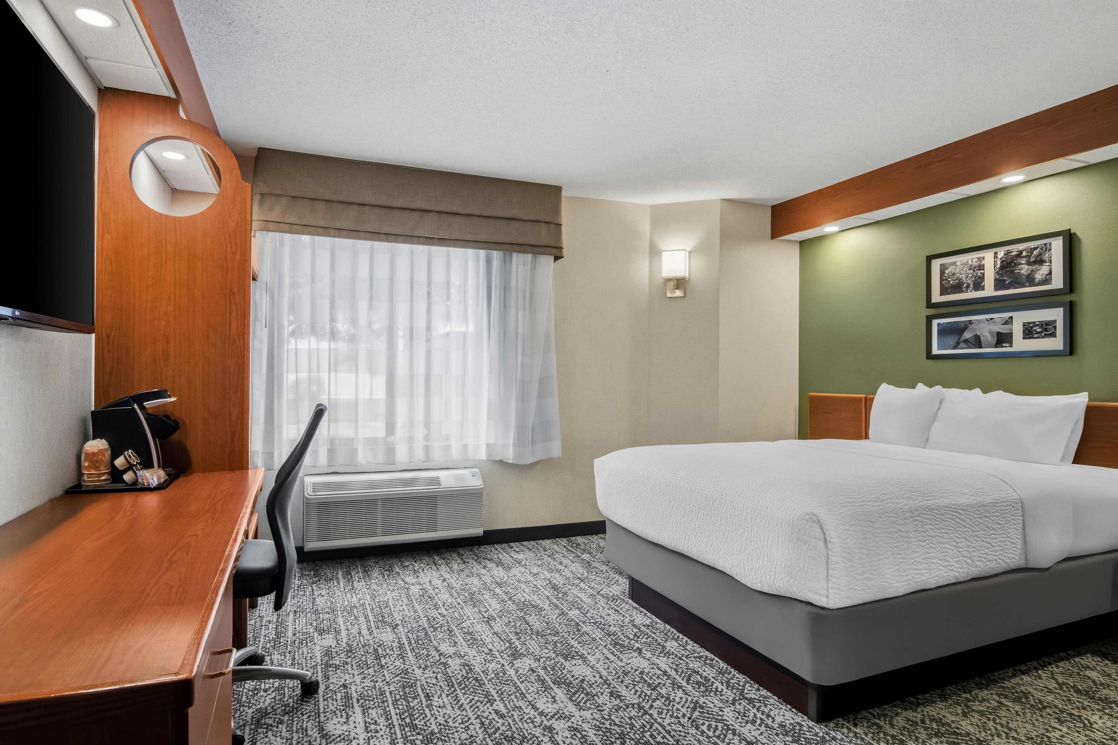 Sleep Inn & Suites Bay View Acme - Traverse City — 7
