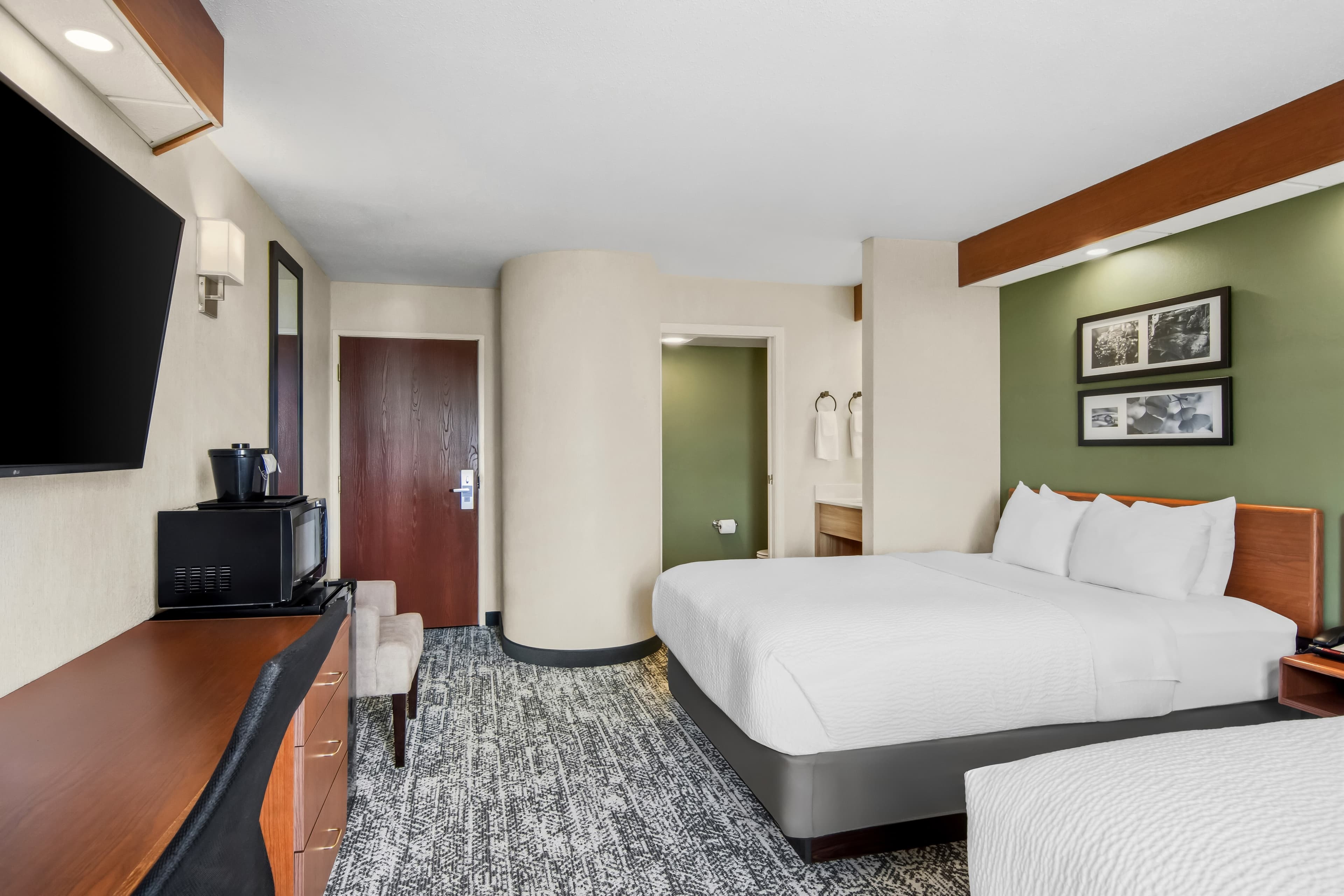 Sleep Inn & Suites Bay View Acme - Traverse City — 13
