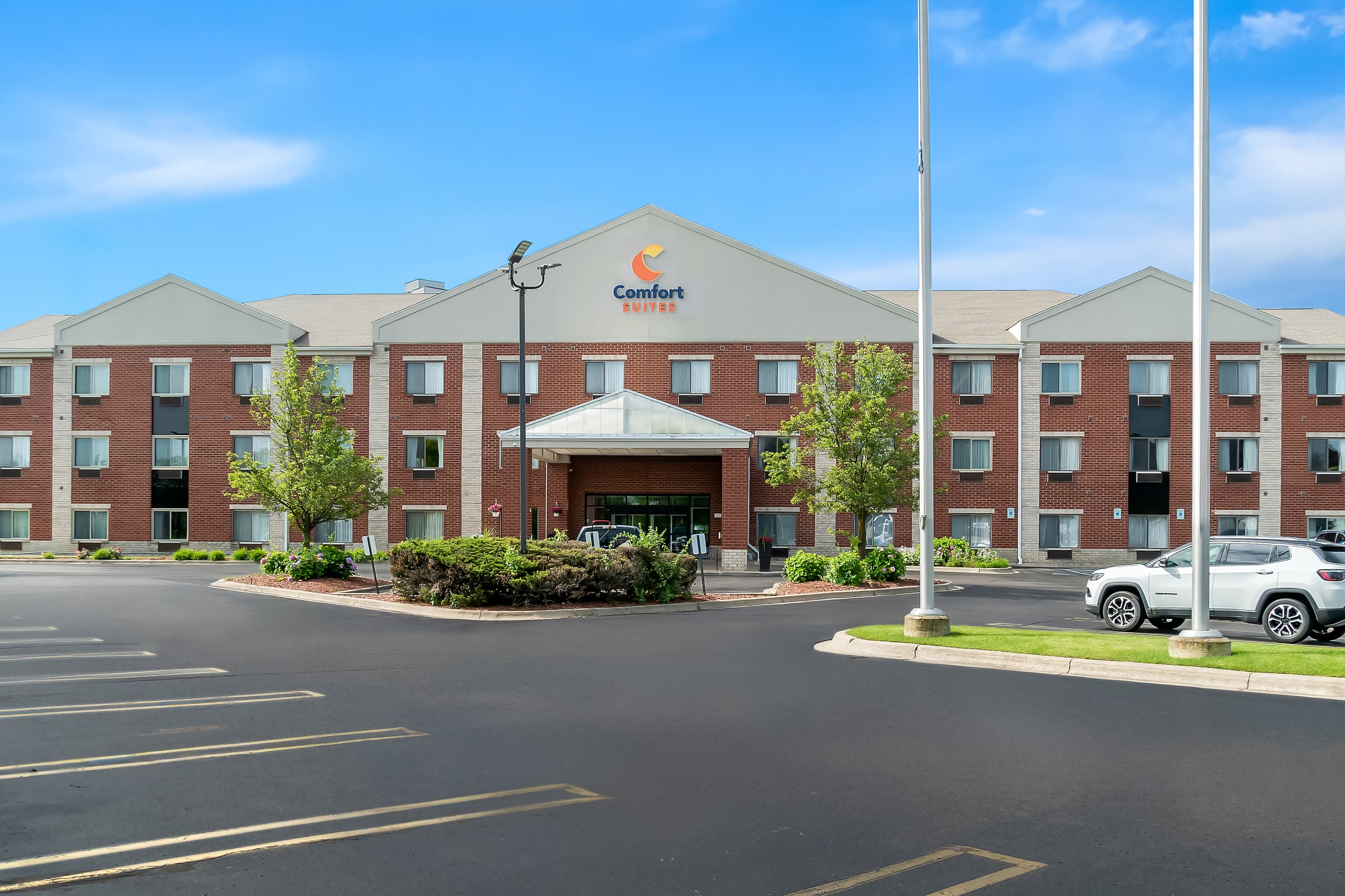 Comfort Suites Southfield/Detroit - Image 1