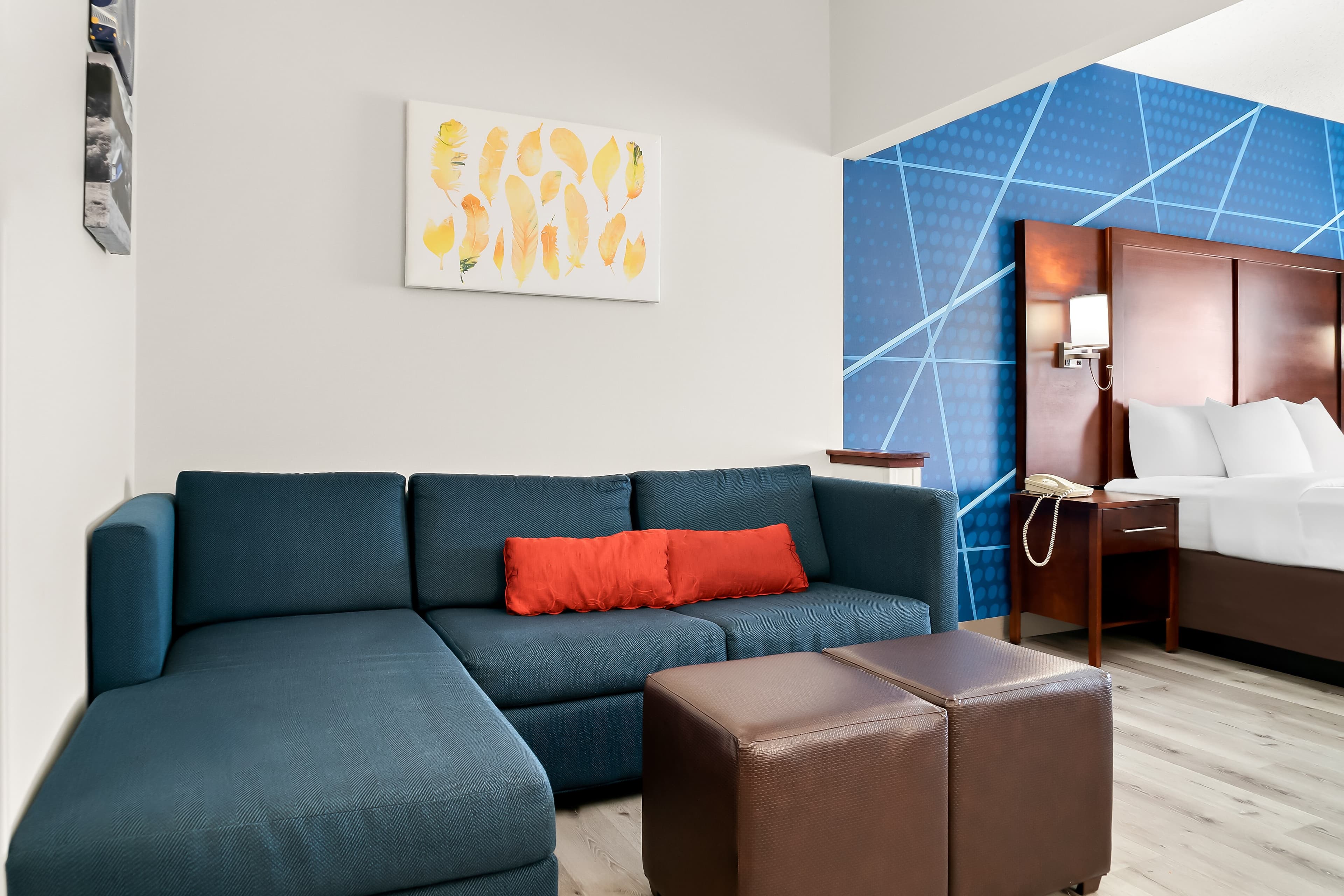 Comfort Suites Southfield/Detroit — 14