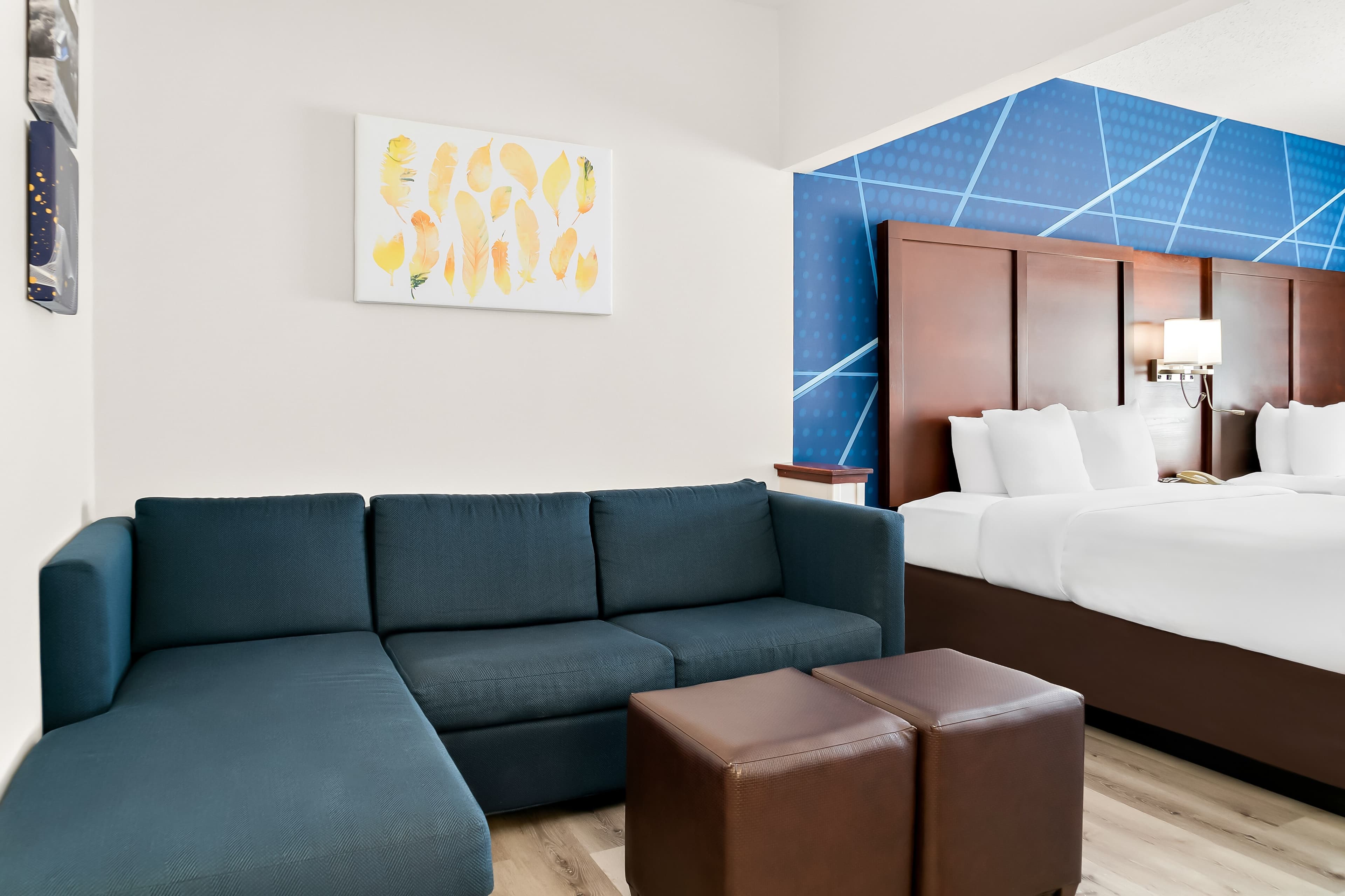 Comfort Suites Southfield/Detroit — 20
