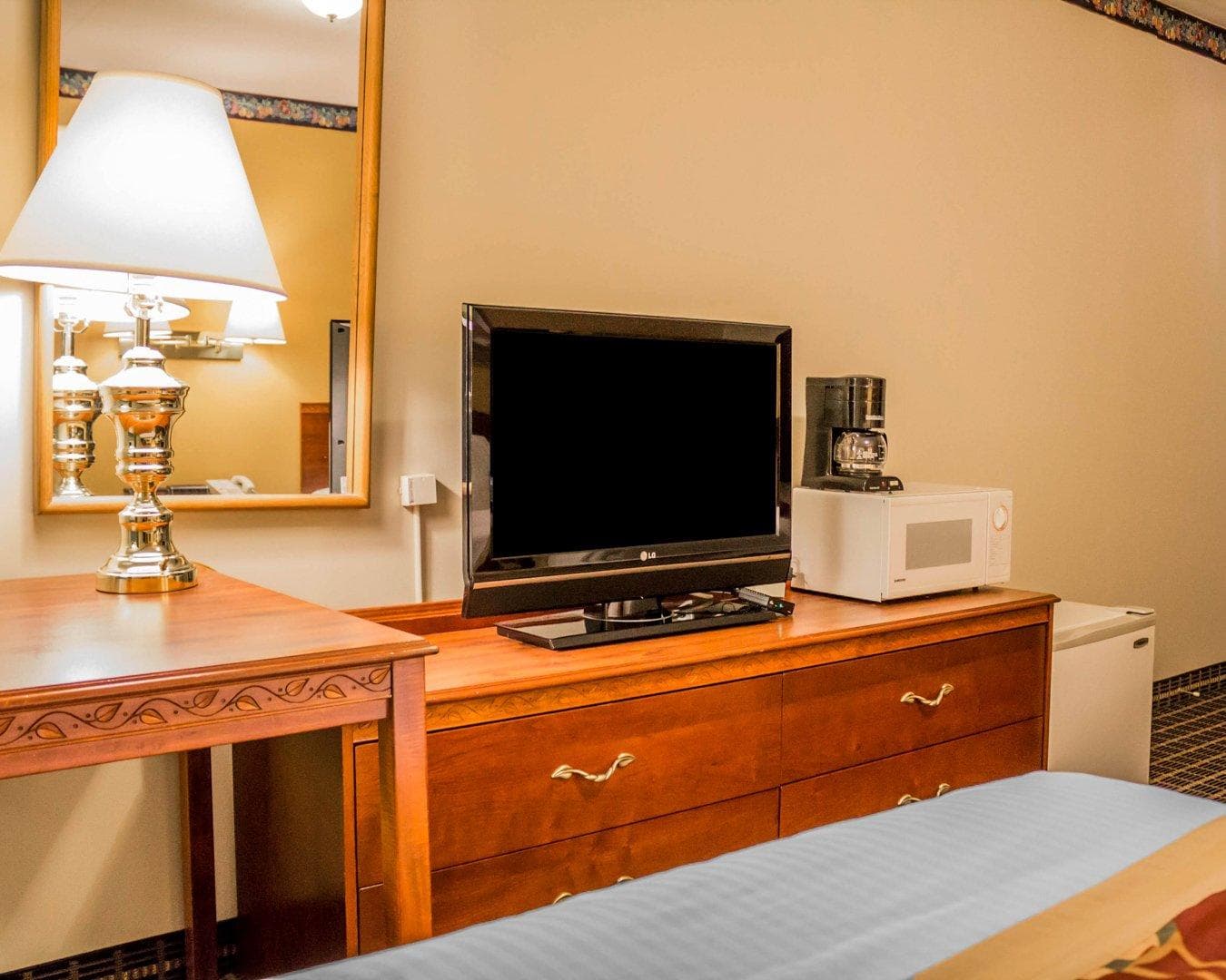 Rodeway Inn Kalkaska — 16