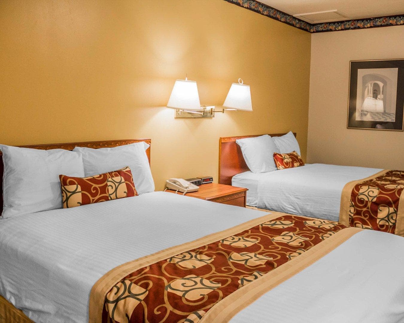 Rodeway Inn Kalkaska - Image 4