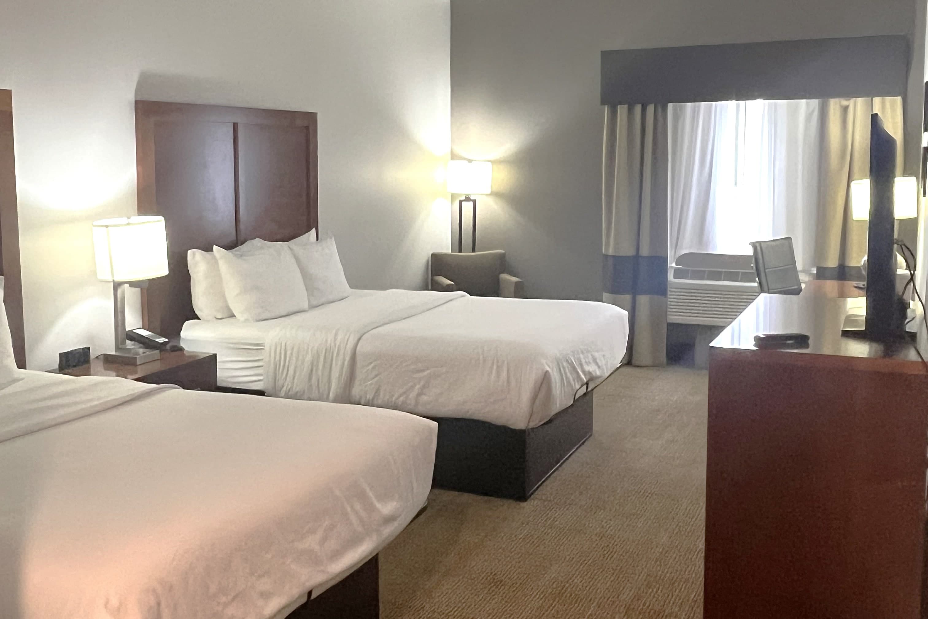 Comfort Inn & Suites Jackson North — 15