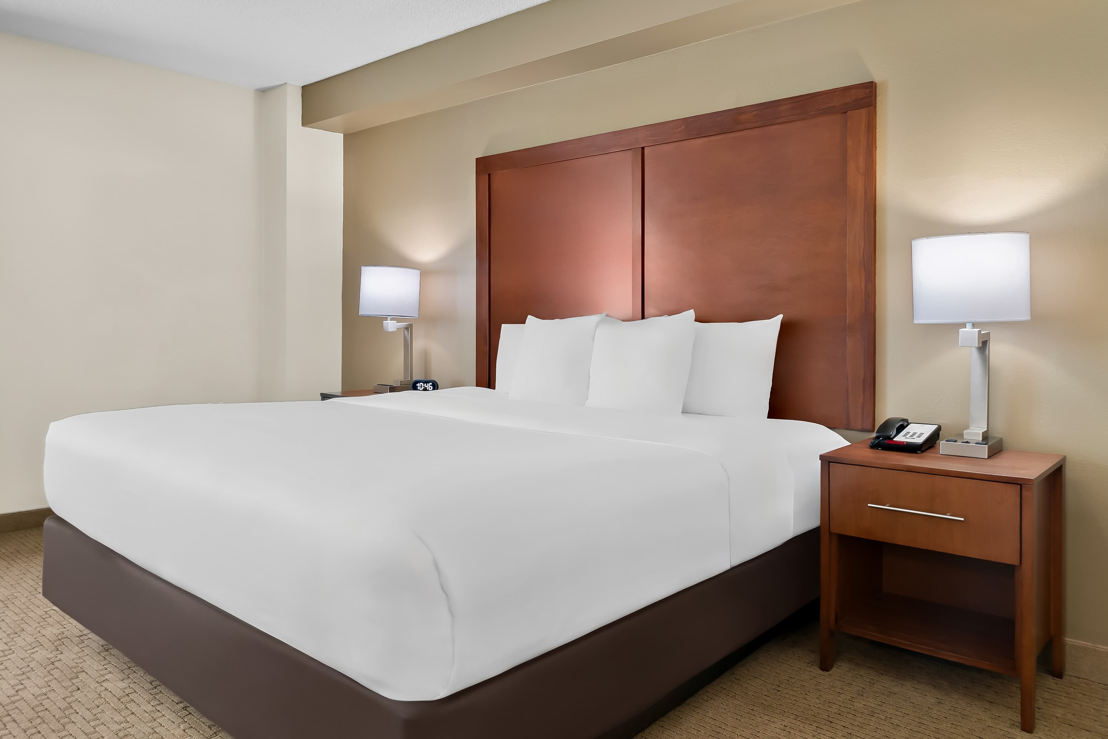 Comfort Inn & Suites Taylor - Detroit - Image 3