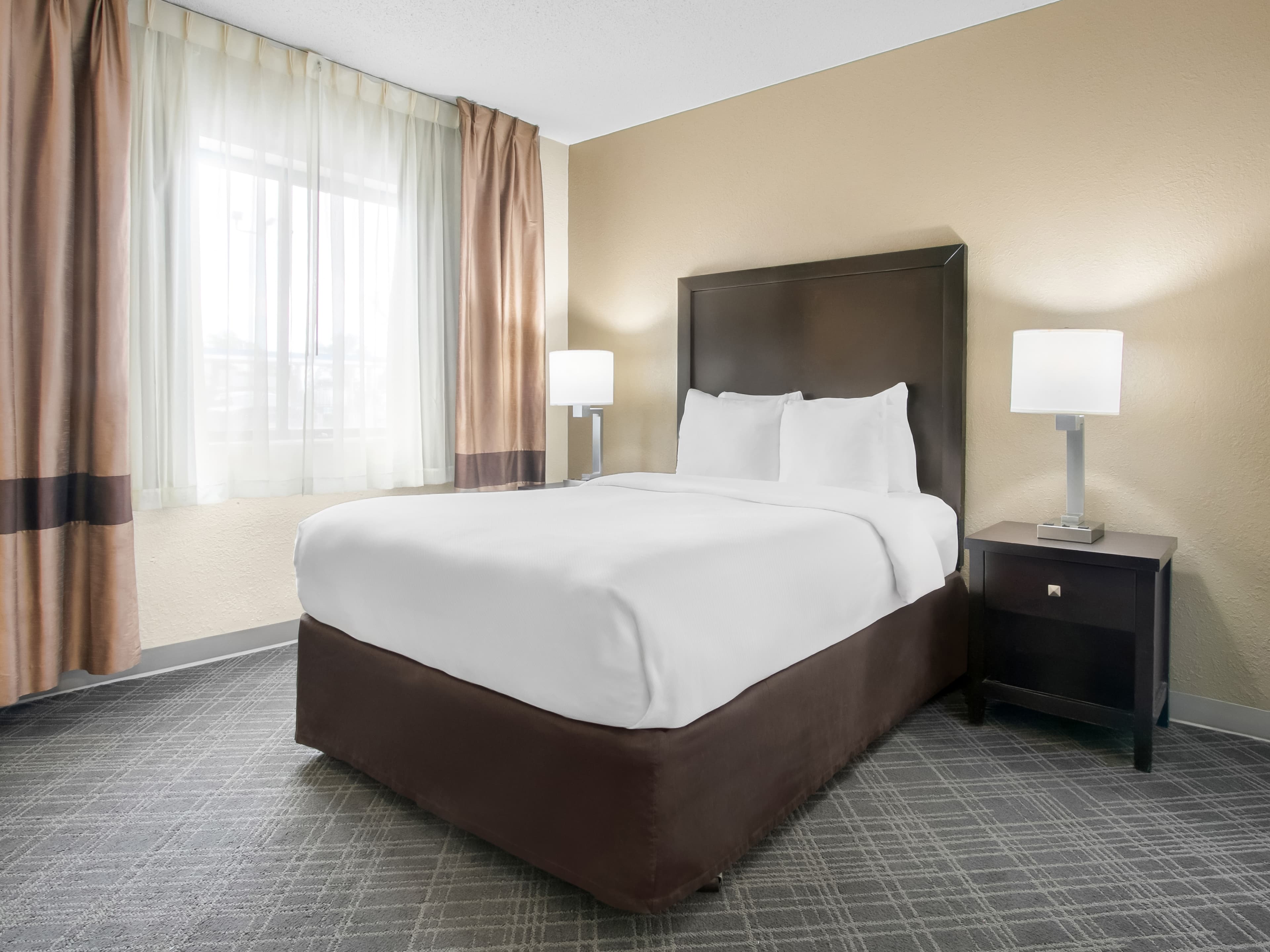 Comfort Inn Detroit Downtown - Image 2