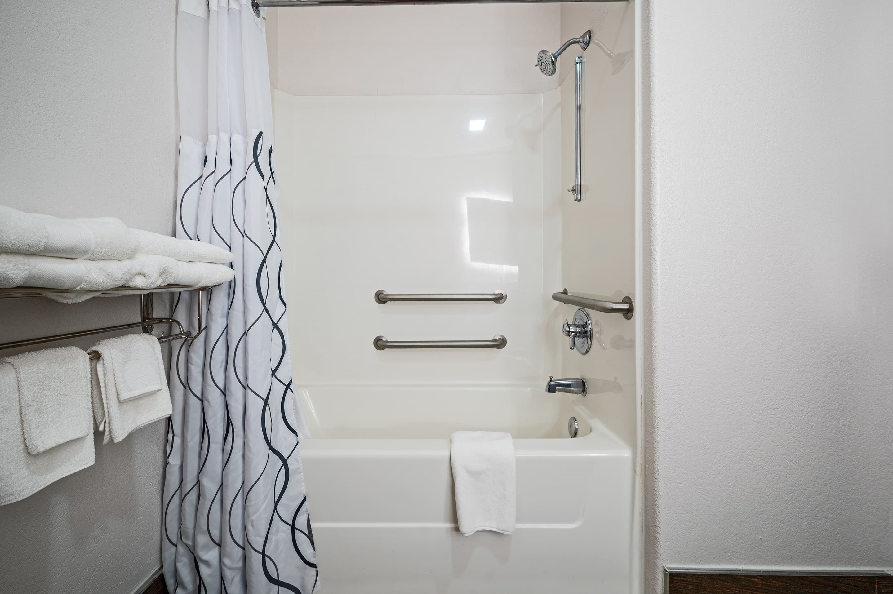 The Leo Collection Detroit, an Ascend Collection Hotel — 4