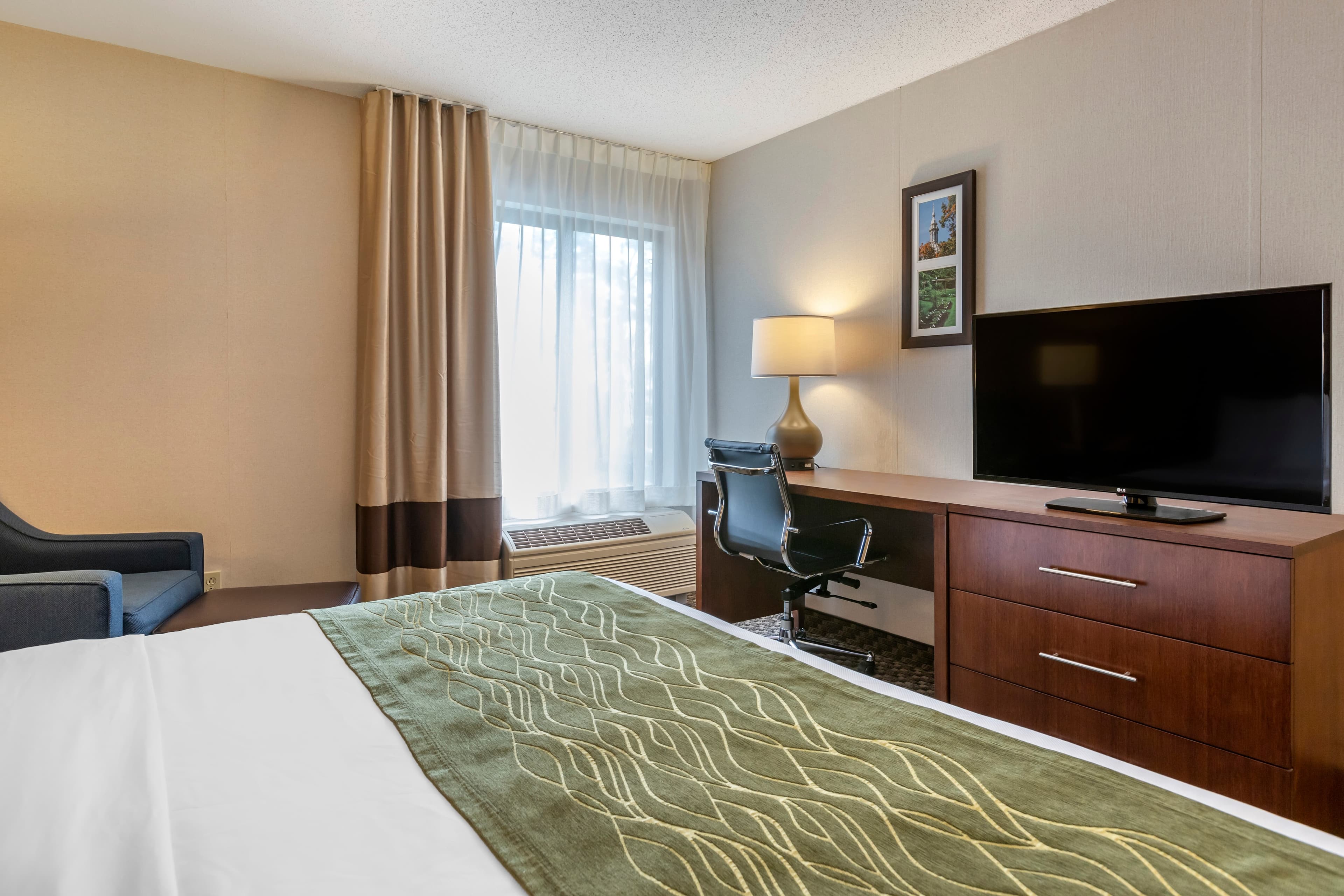 Comfort Inn Charlotte — 18