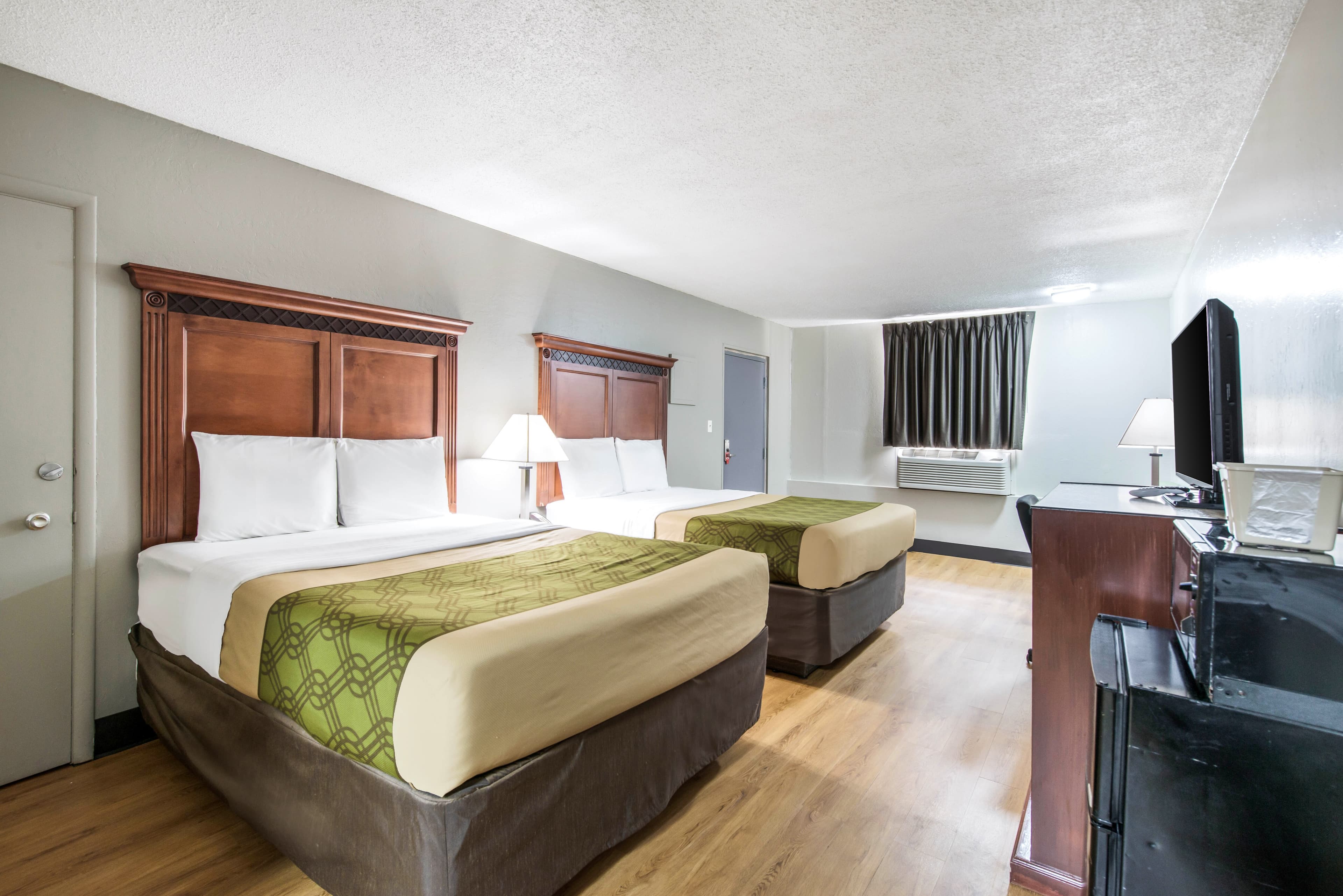 Rodeway Inn St. Joseph — 10