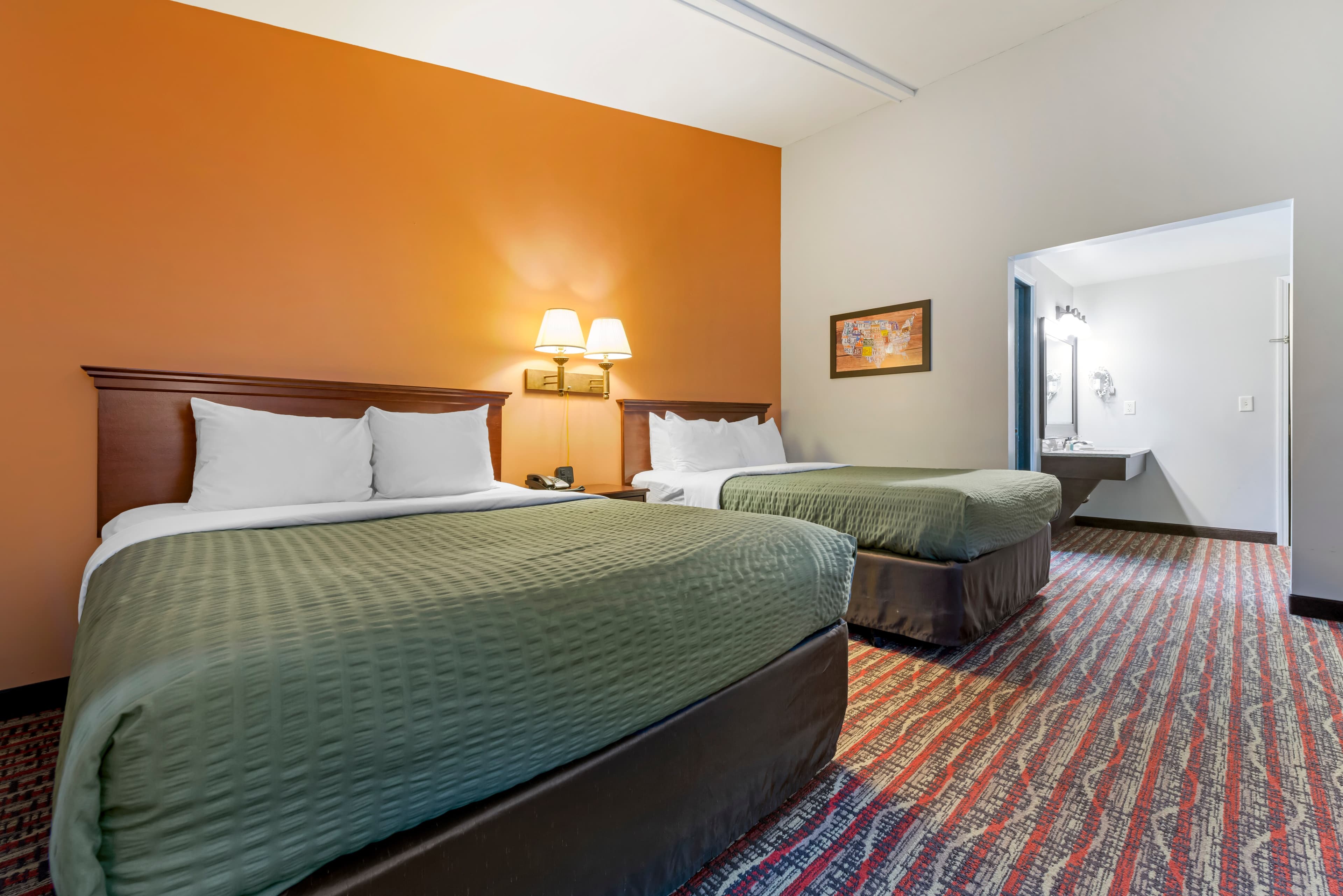 Econo Lodge Lakeview - Image 3