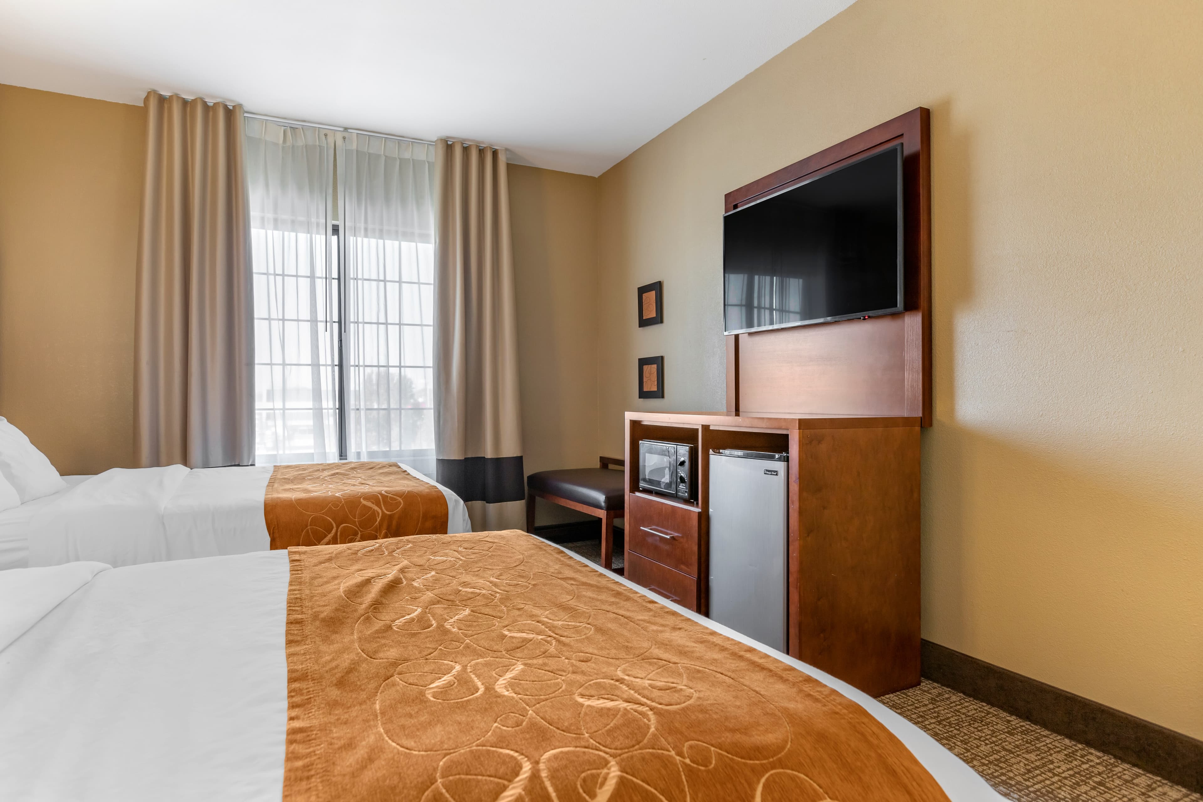 Comfort Suites Grand Rapids South — 20