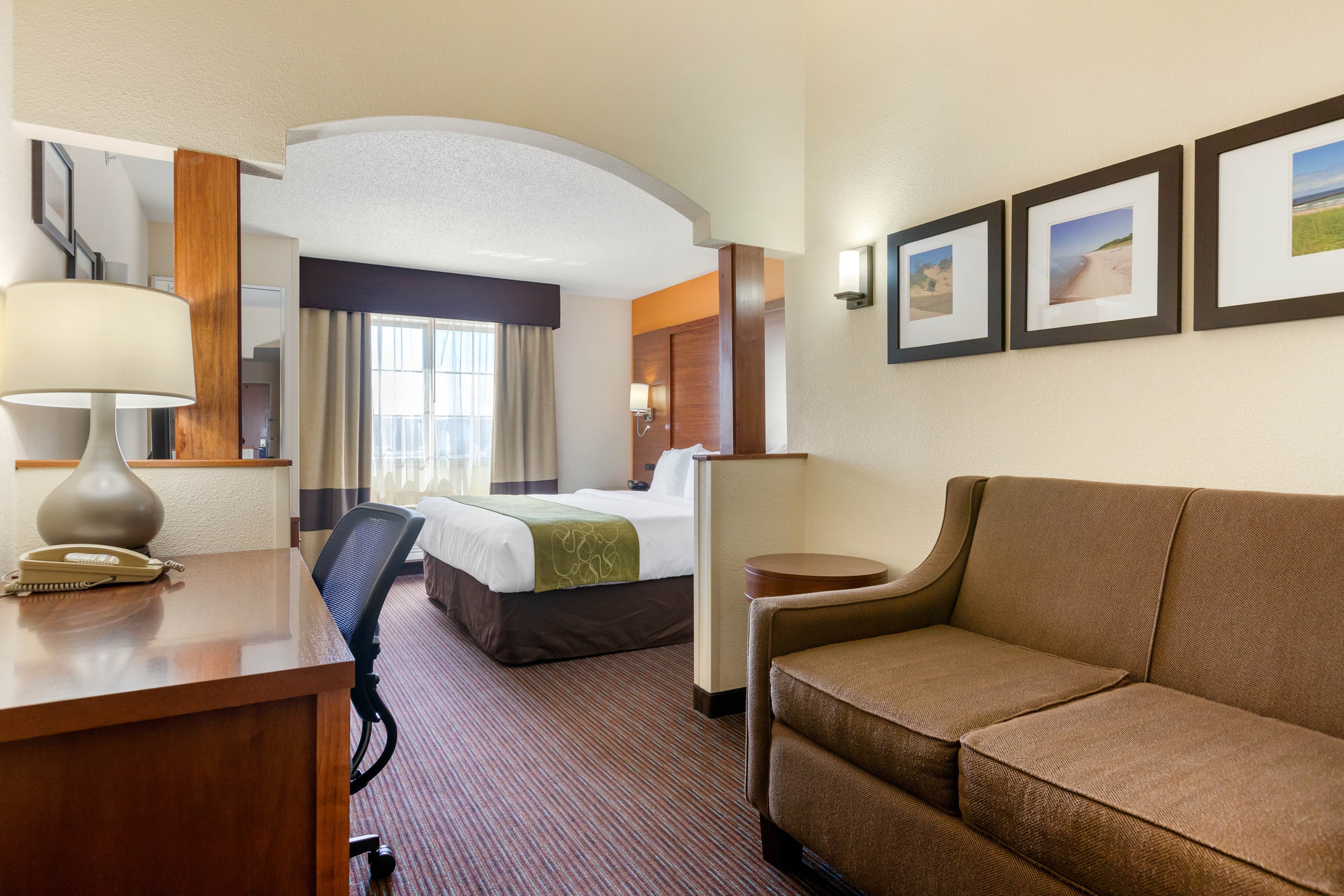 Comfort Suites Stevensville - St. Joseph — 15