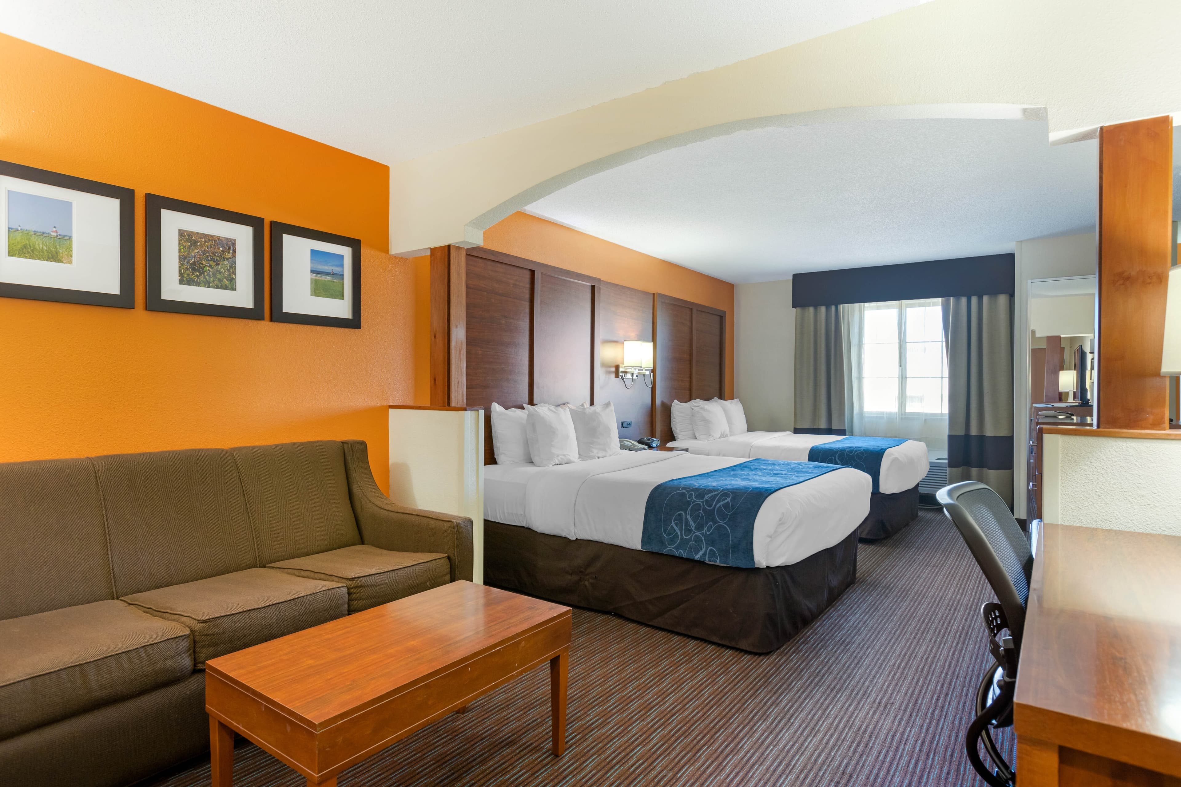 Comfort Suites Stevensville - St. Joseph — 19