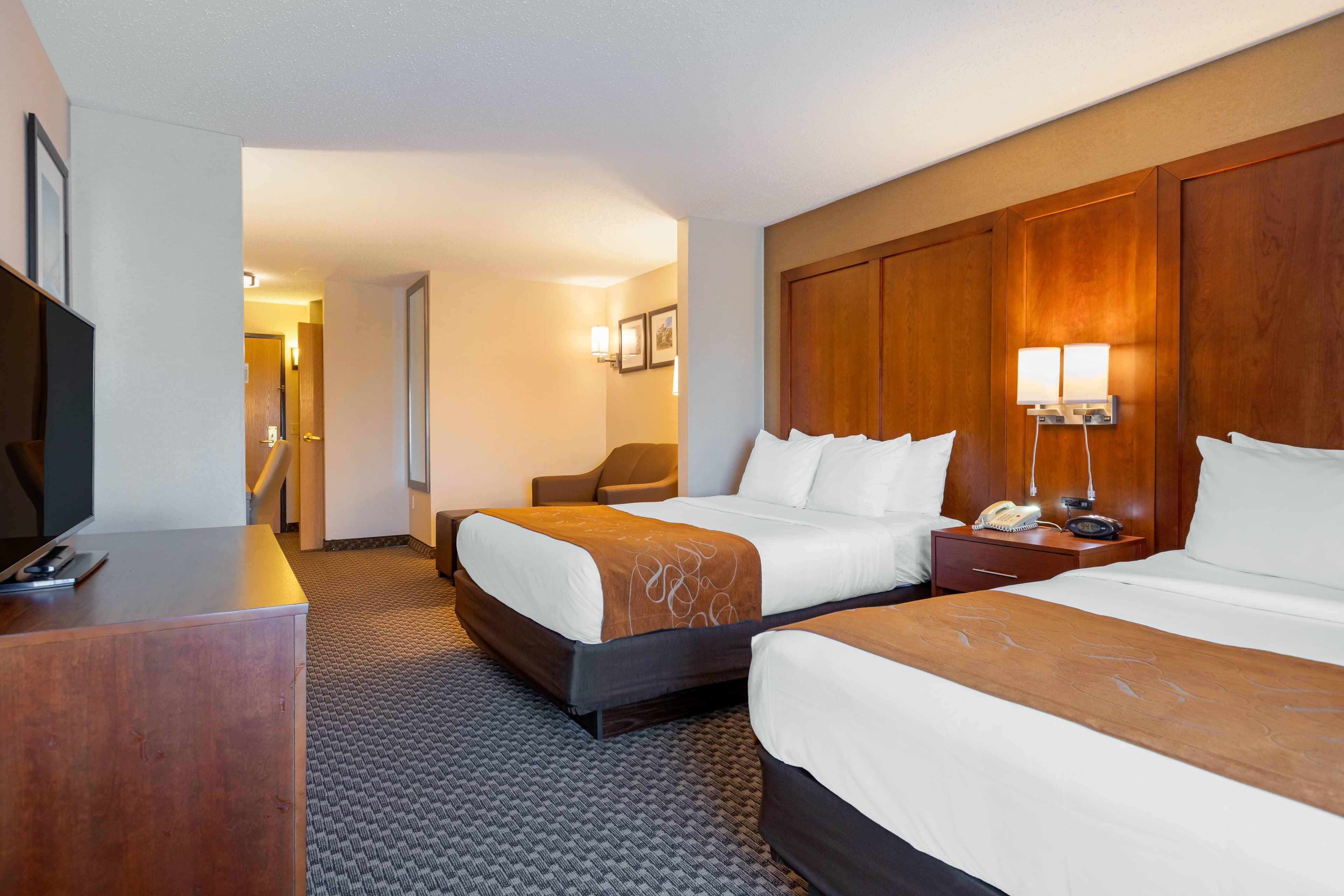 Comfort Suites South Haven near I-96 — 10