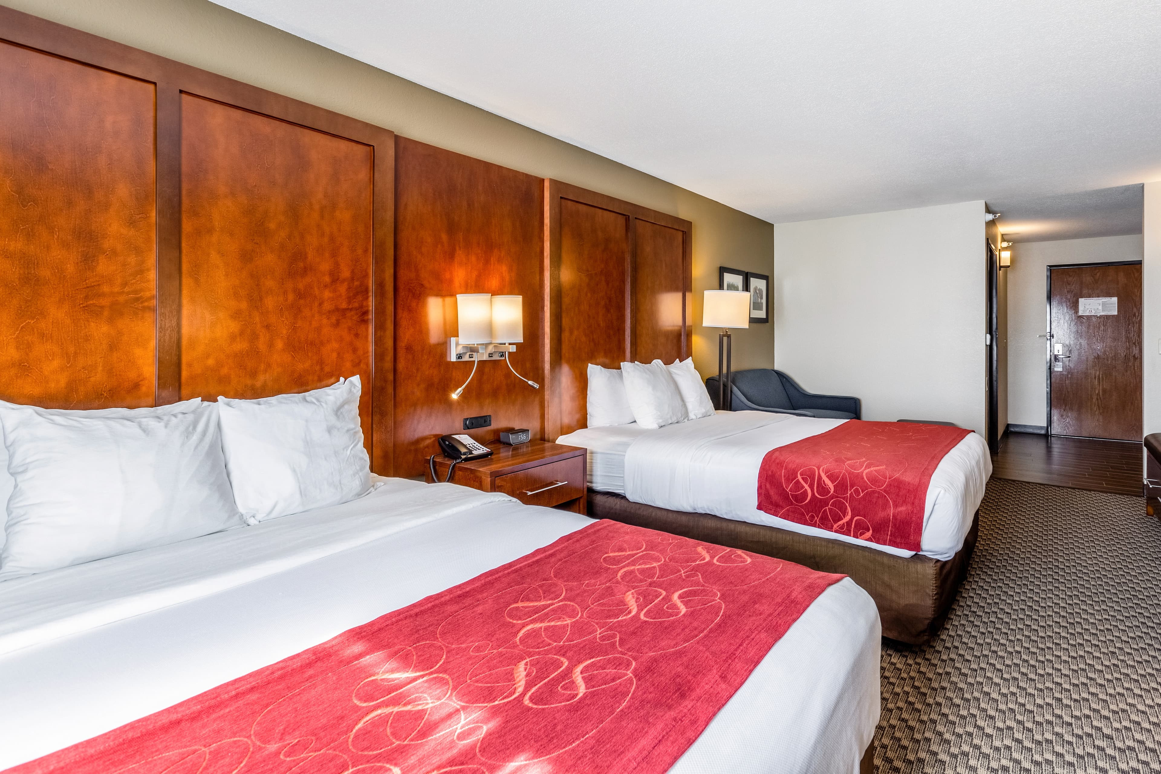 Comfort Suites Escanaba West — 9