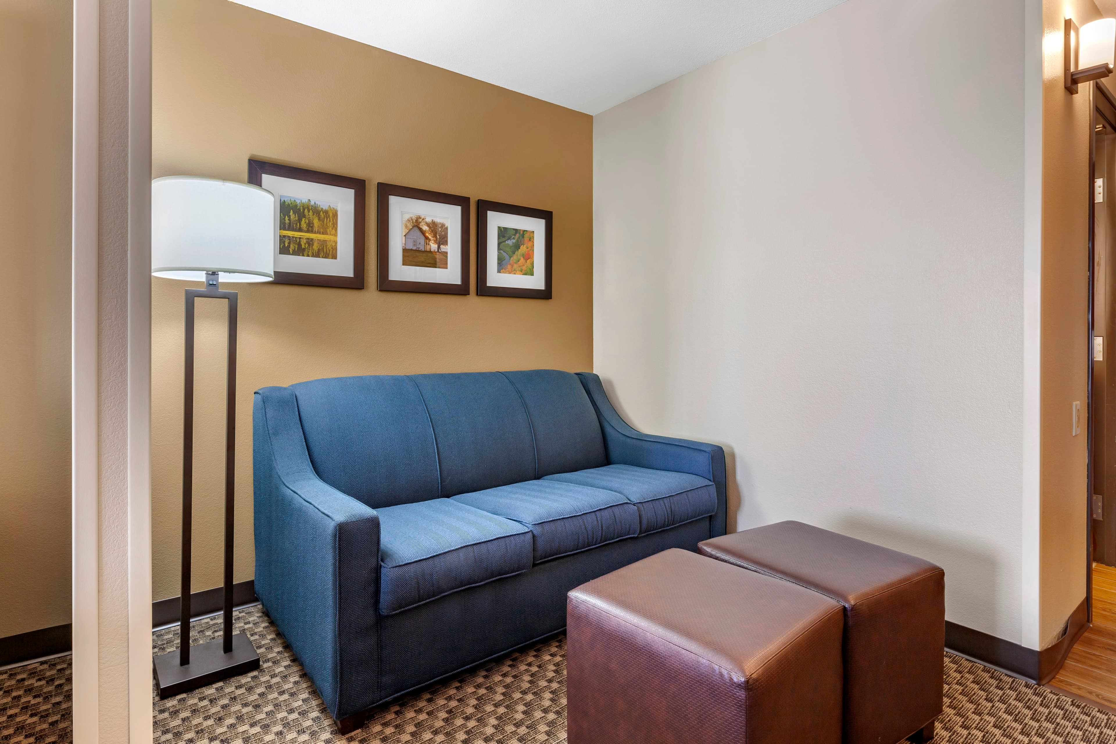 Comfort Suites Escanaba West — 21