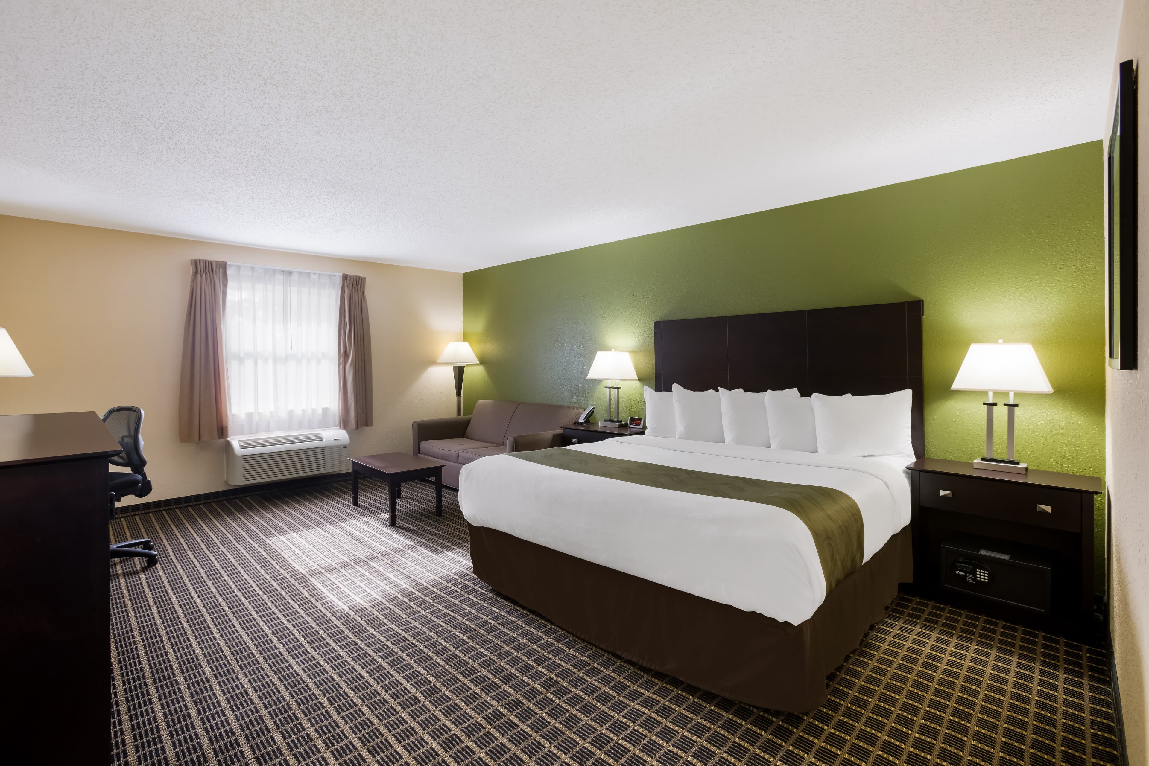 Quality Inn & Suites Big Rapids near University — 6