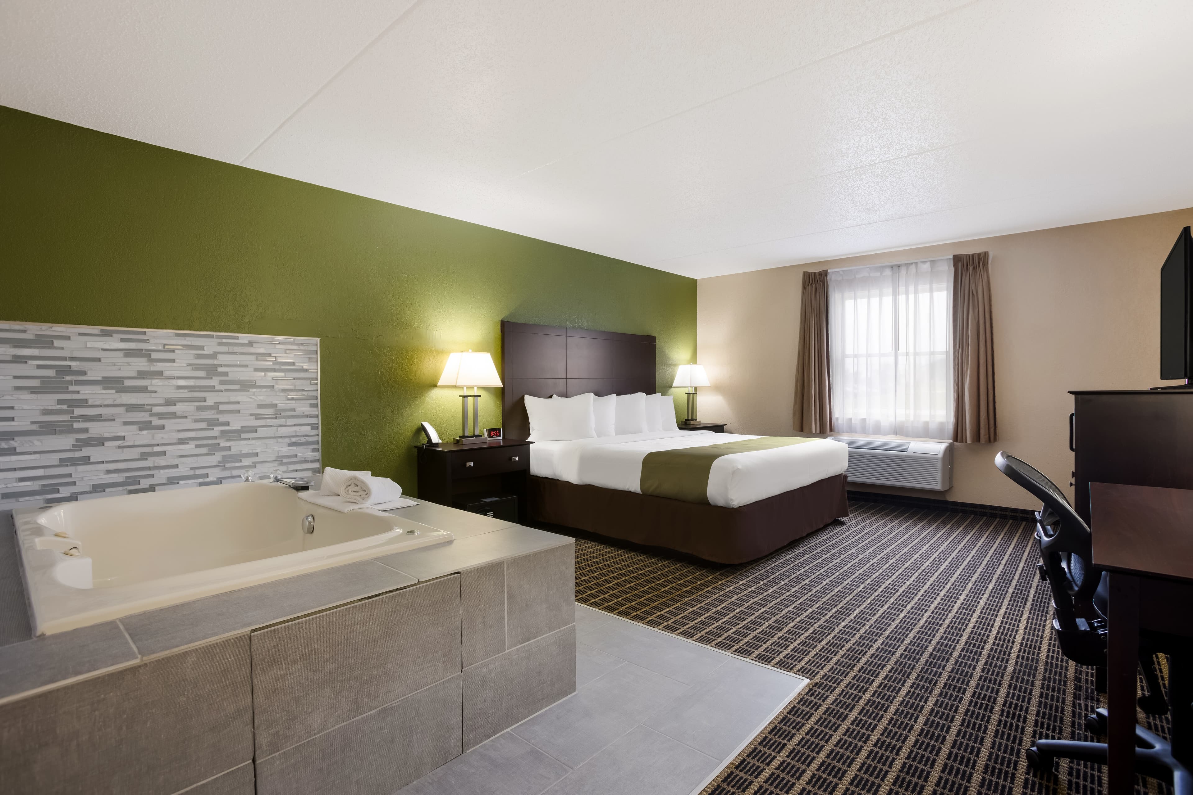 Quality Inn & Suites Big Rapids near University — 14