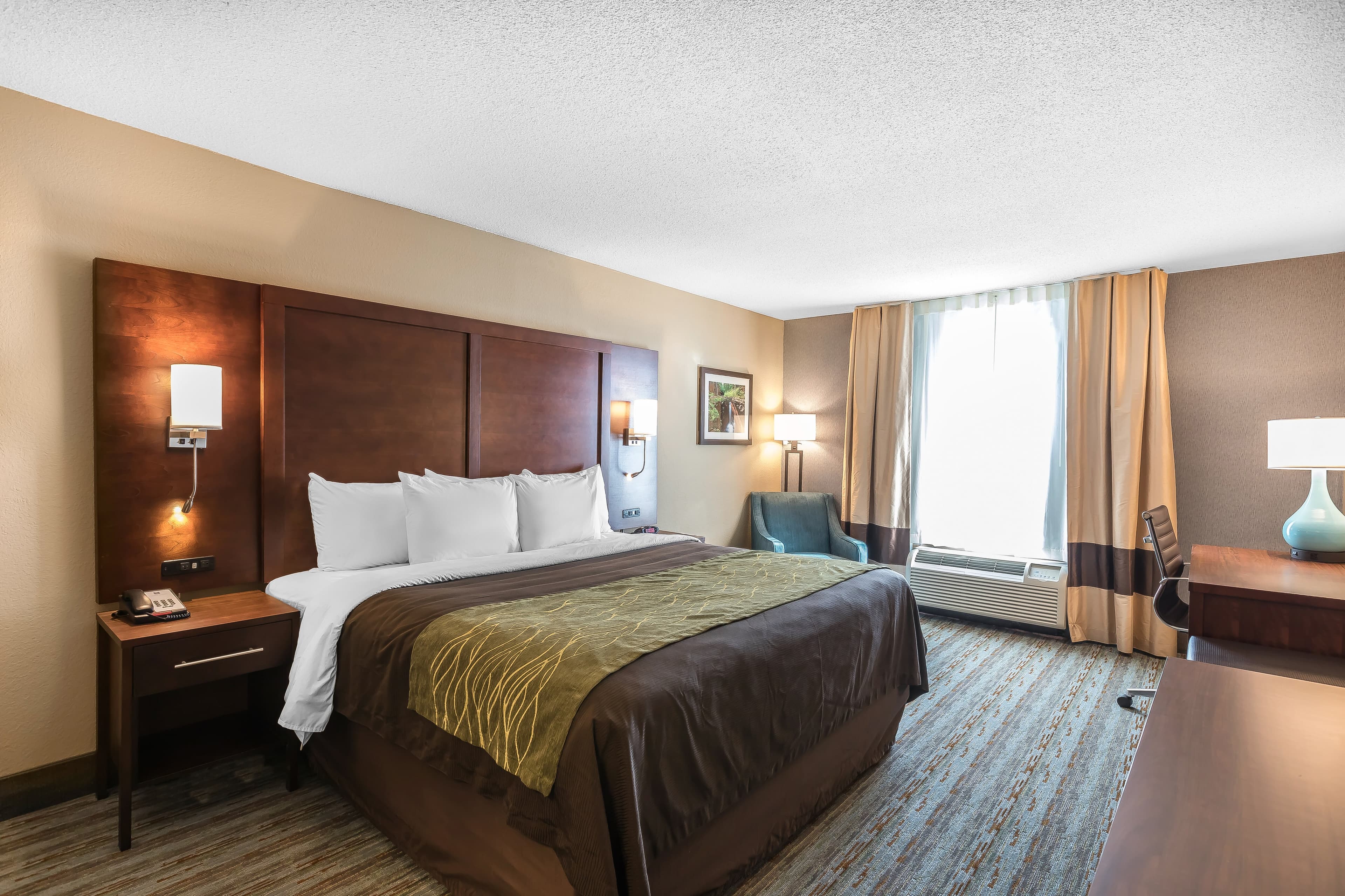 Comfort Inn Bay City - Riverfront - Image 5