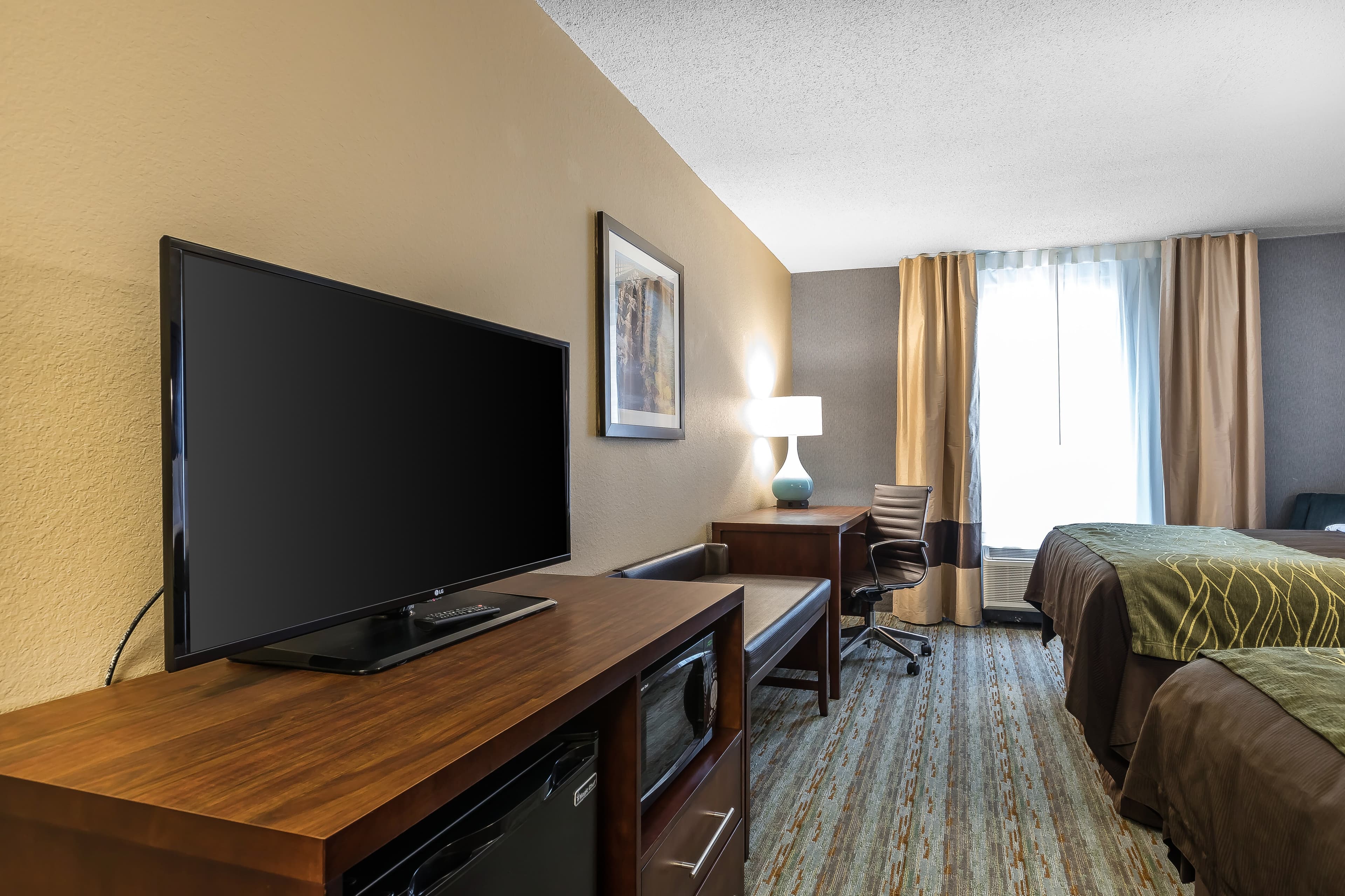 Comfort Inn Bay City - Riverfront — 19