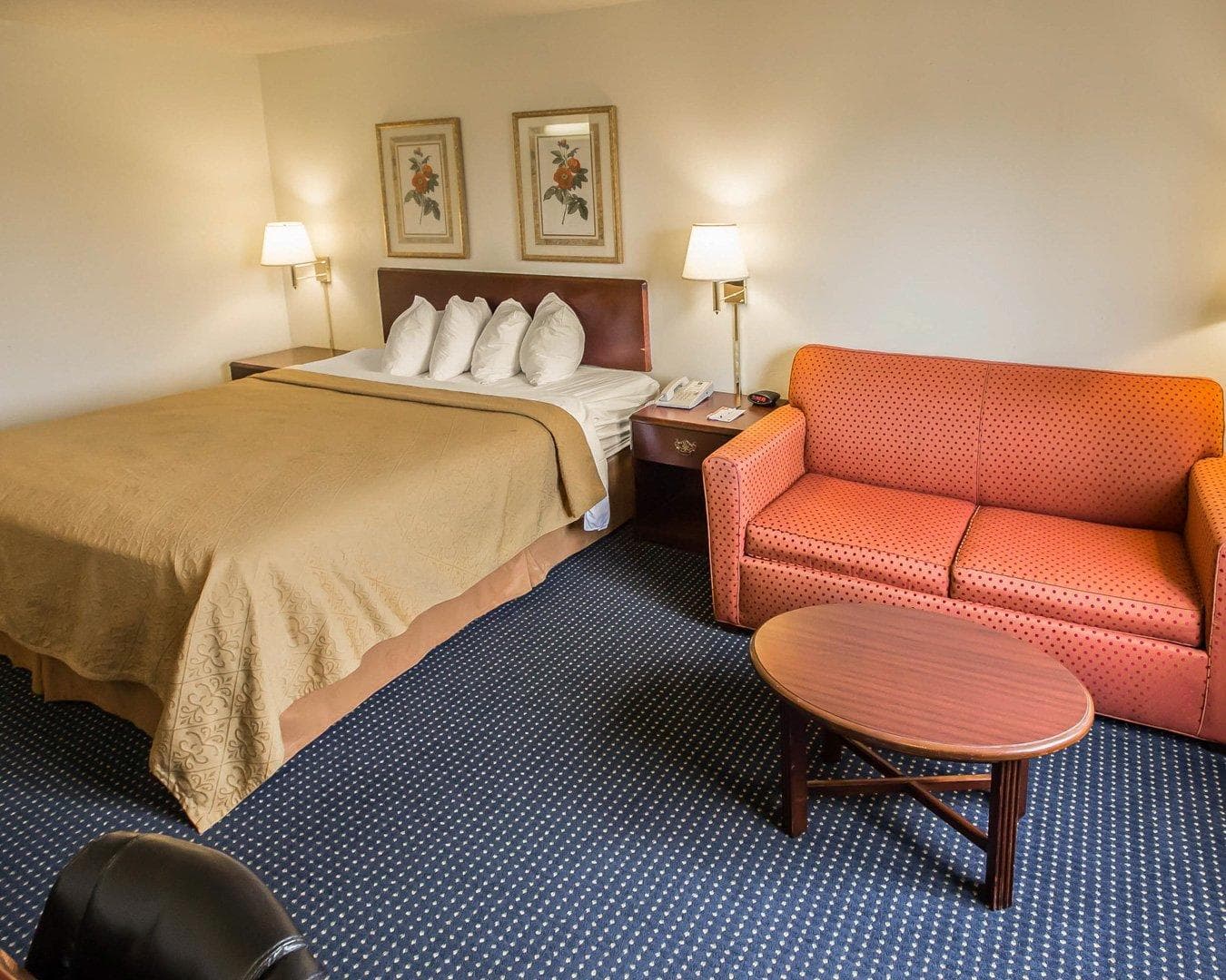 Quality Inn Dundee - Image 3