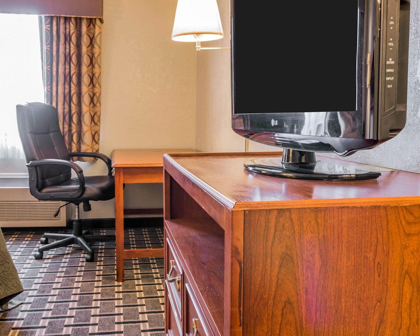 Quality Inn Grand Rapids North — 8