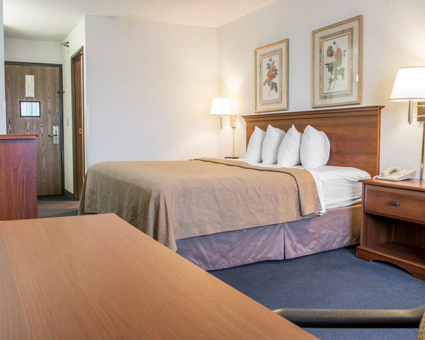 Quality Inn Hudsonville South — 7