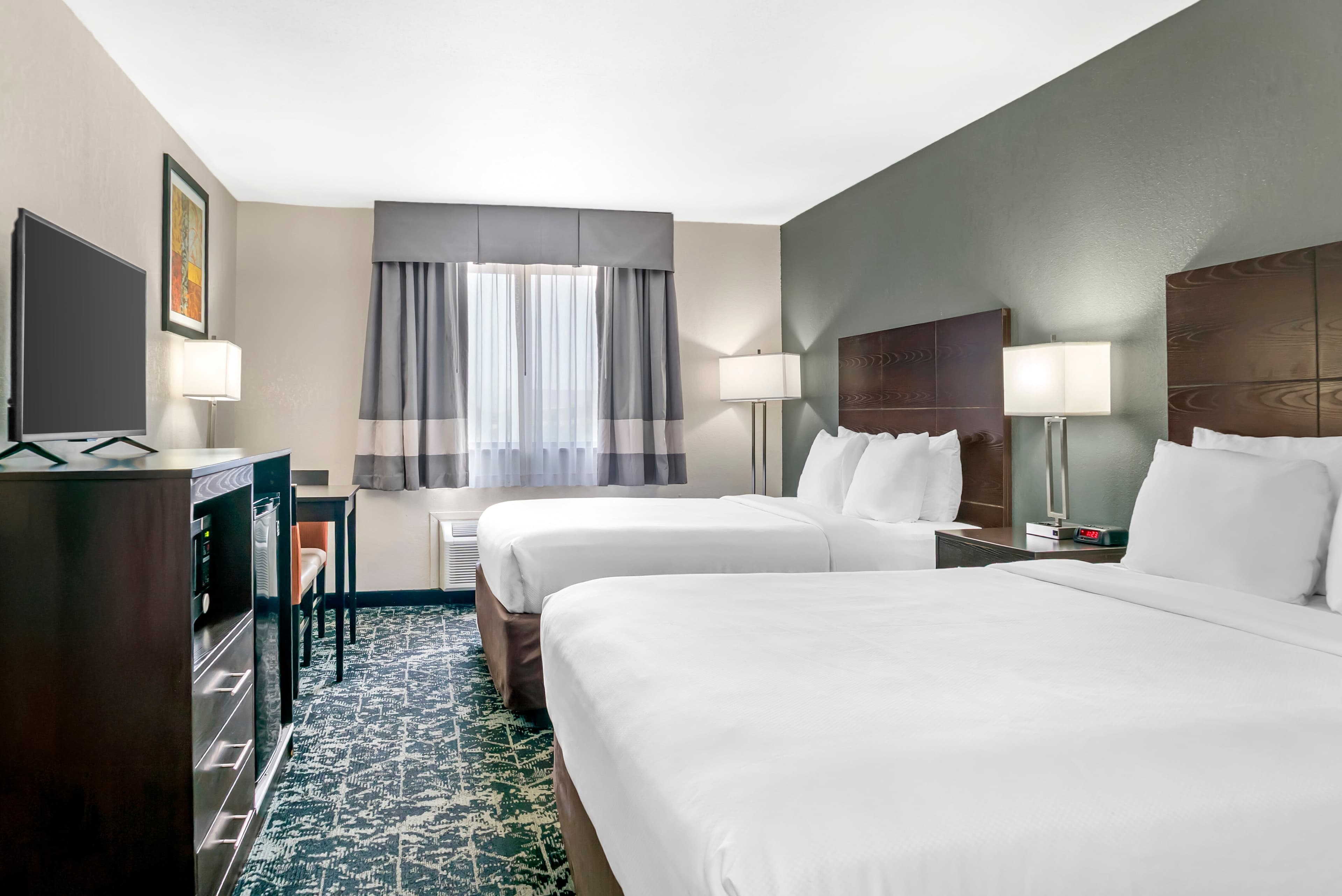 Quality Inn Grand Rapids South-Byron Center — 13