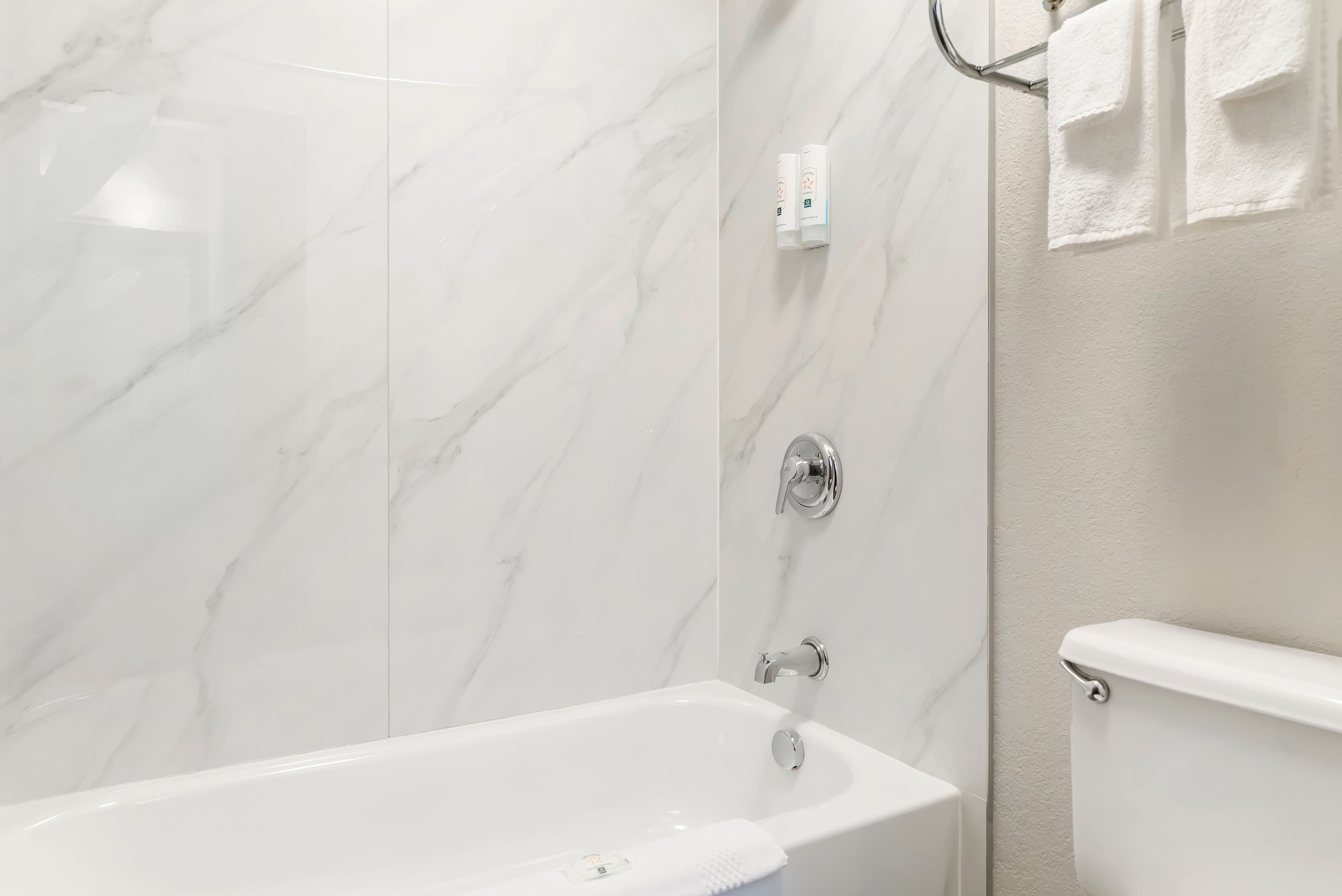 Quality Inn Grand Rapids South-Byron Center — 15
