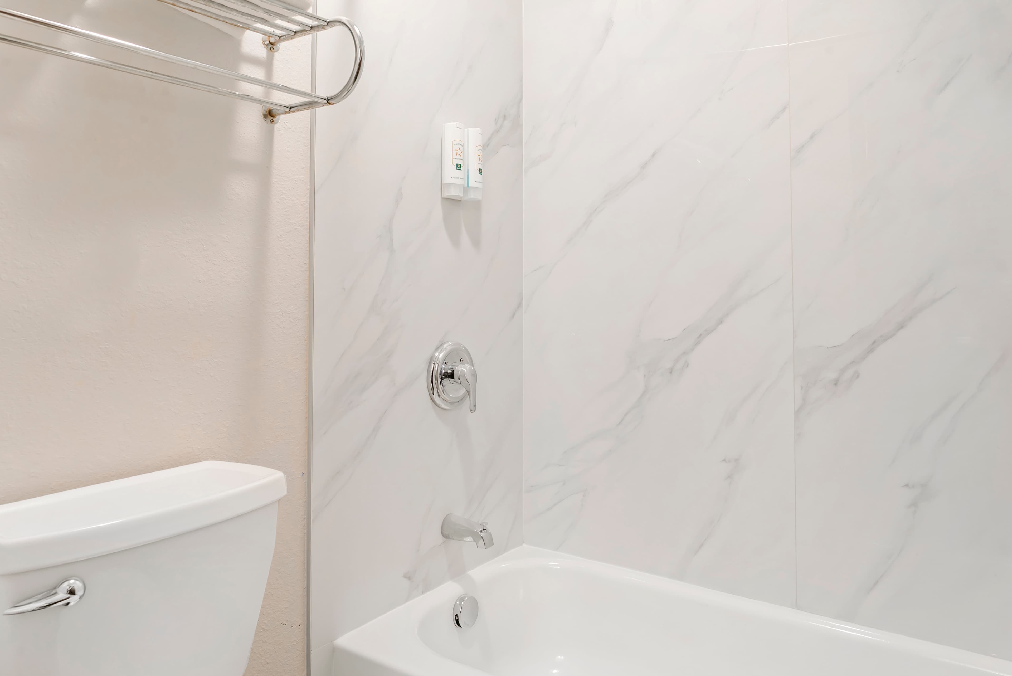 Quality Inn Grand Rapids South-Byron Center — 22