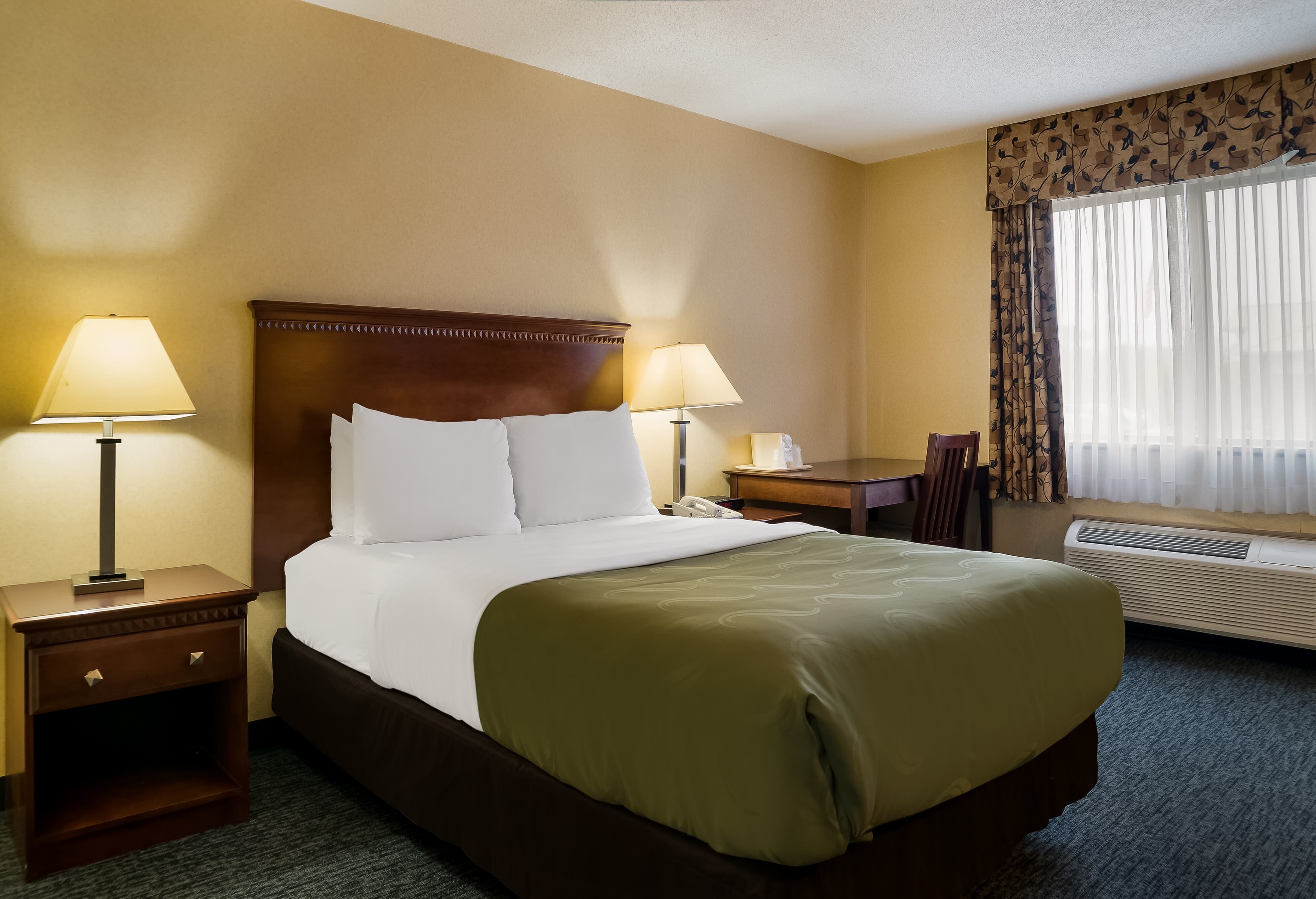 Quality Inn Grand Blanc - Flint South — 6