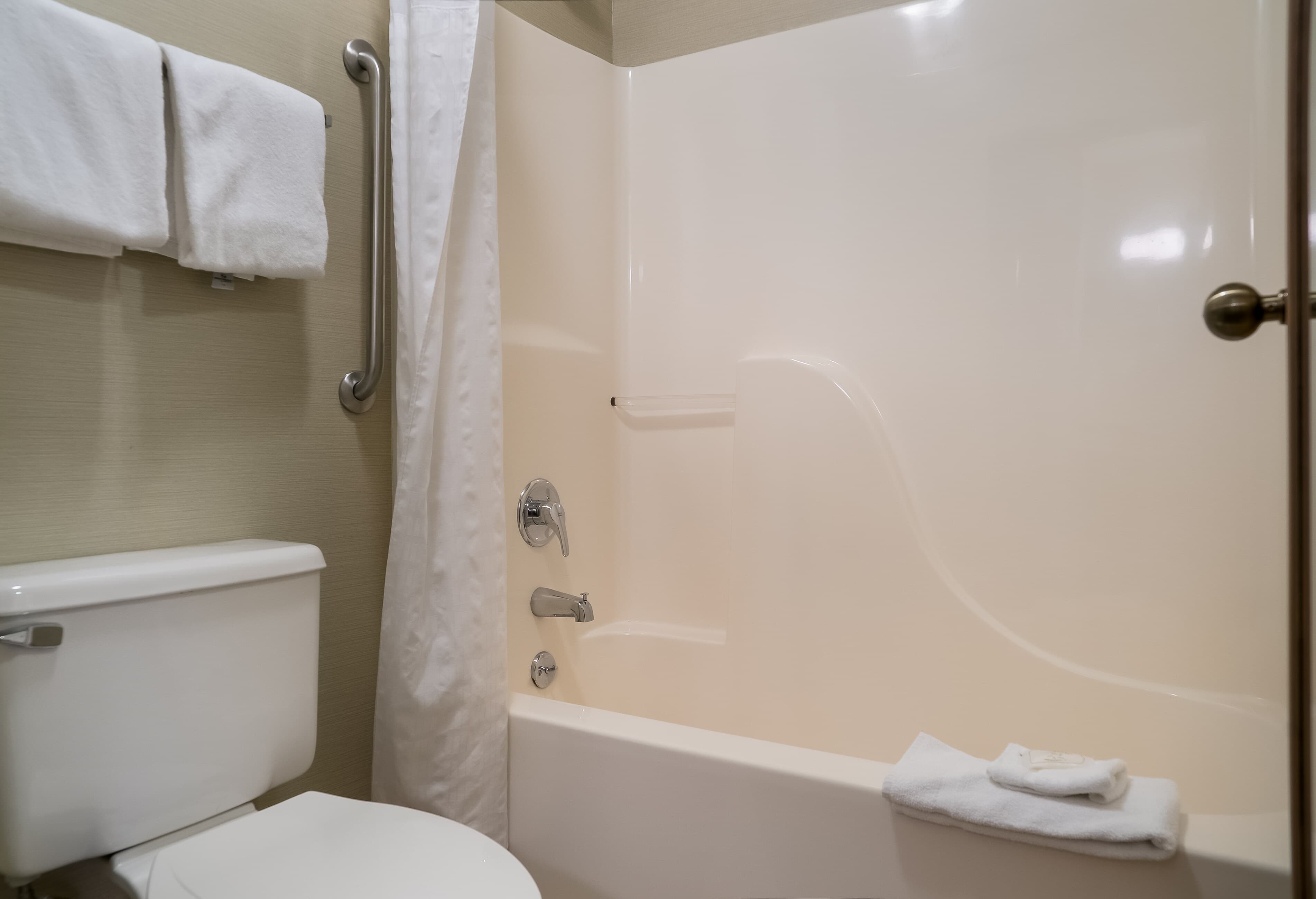 Quality Inn Grand Blanc - Flint South — 11