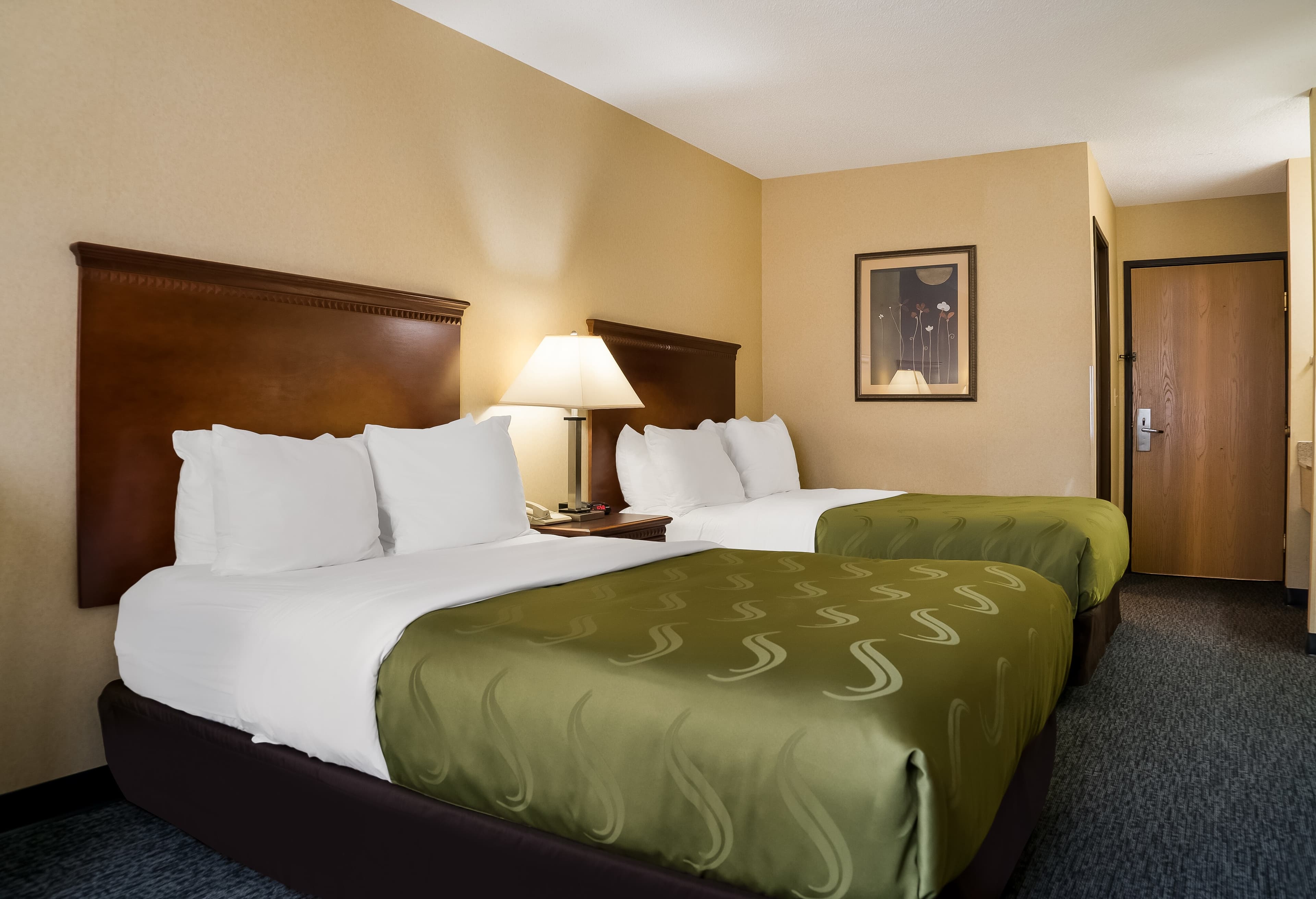 Quality Inn Grand Blanc - Flint South - Image 2