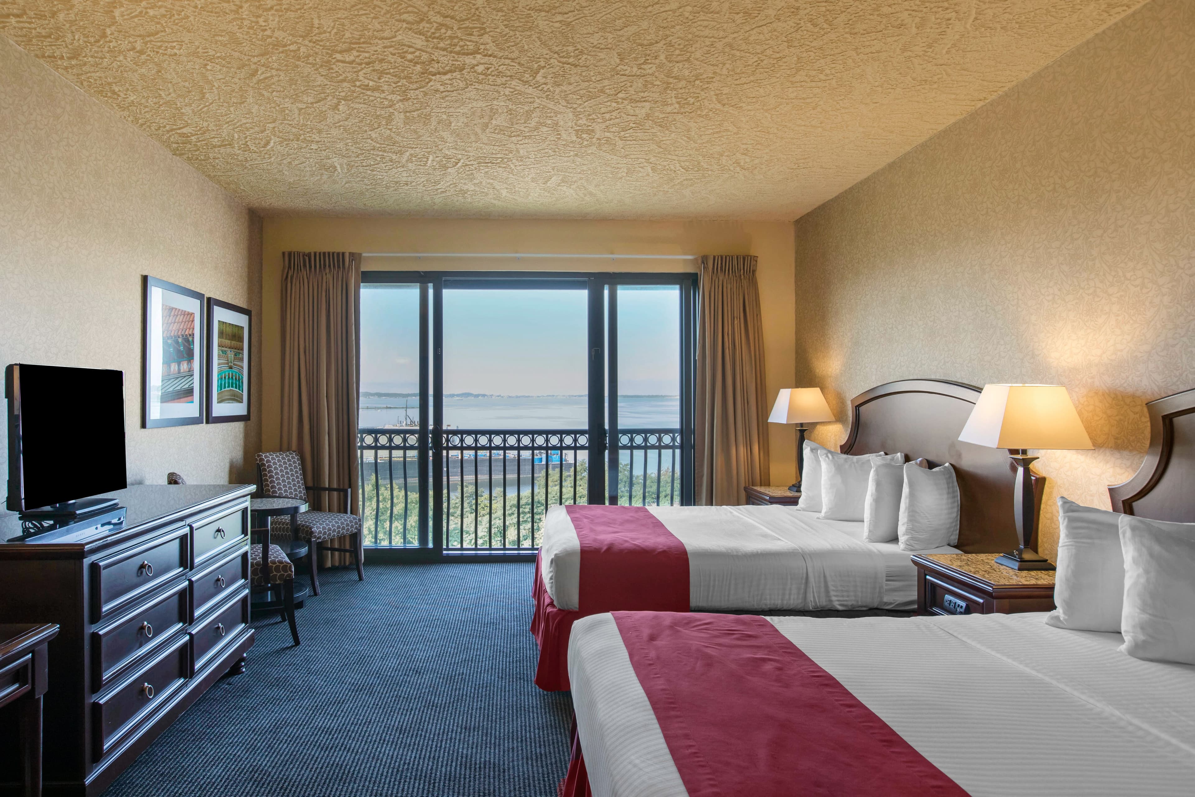 Shoreline Inn & Conference Center, an Ascend Collection Hotel — 18
