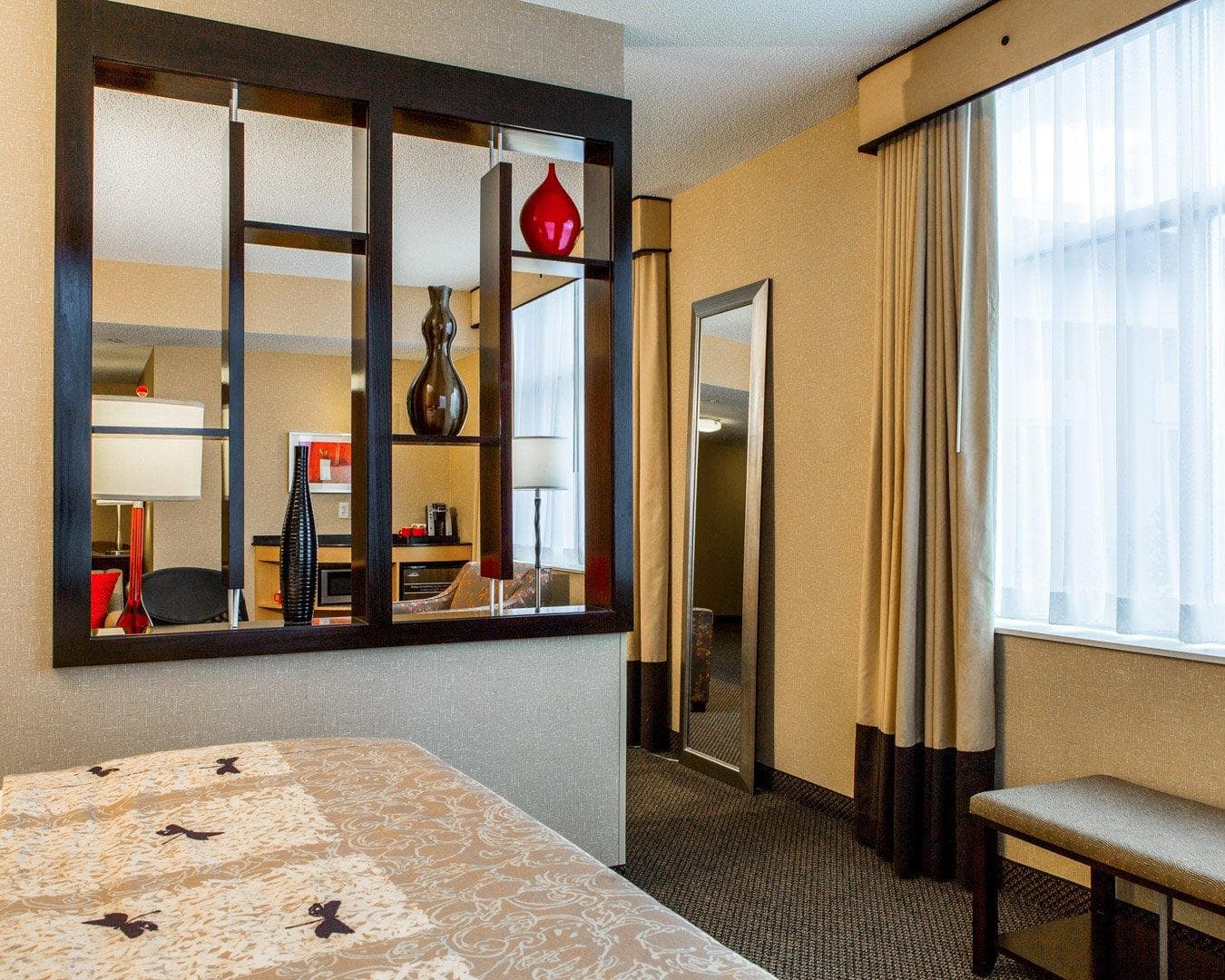 Cambria Hotel Traverse City — 22