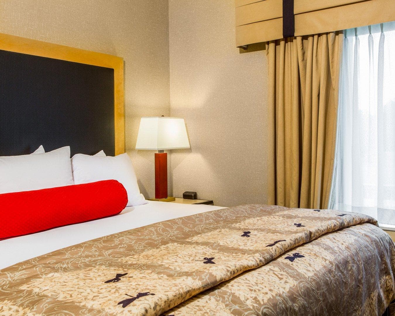 Cambria Hotel Traverse City — 31