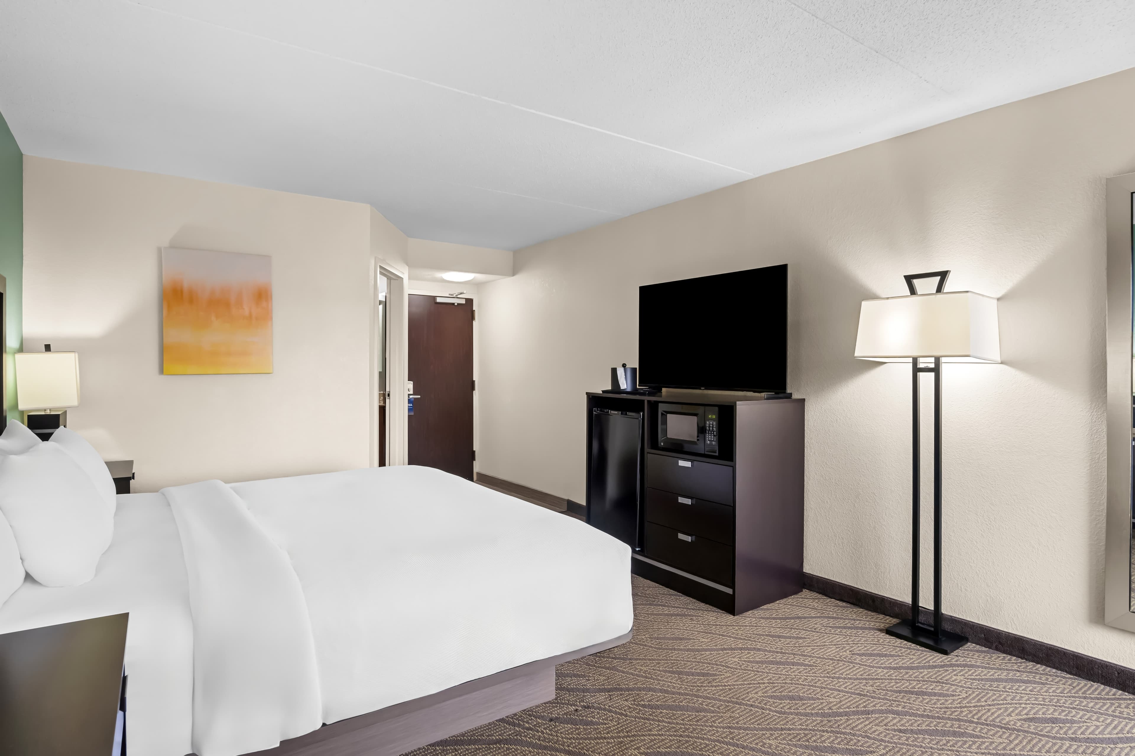 Comfort Inn Cadillac — 8