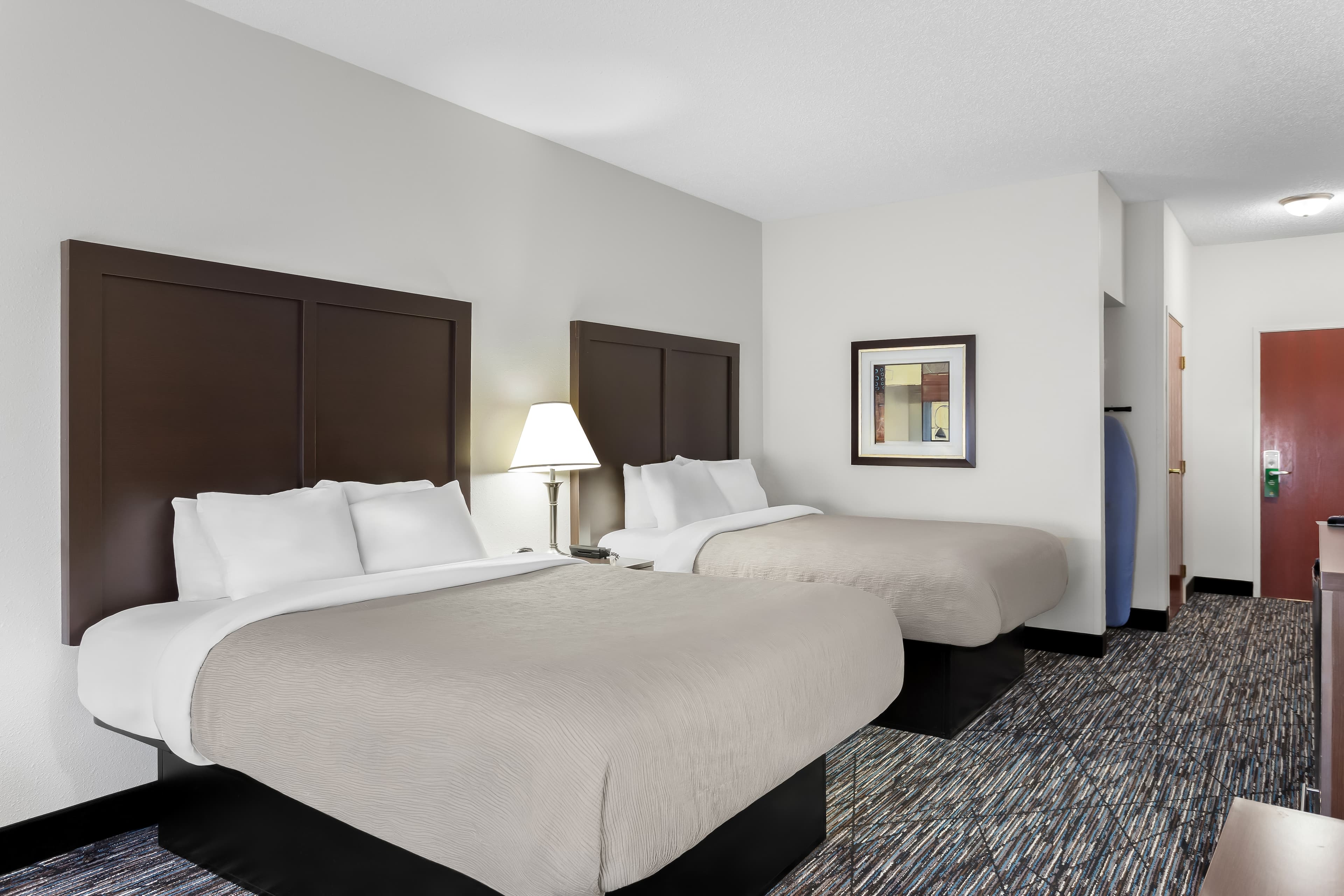 Quality Inn & Suites Niles — 35