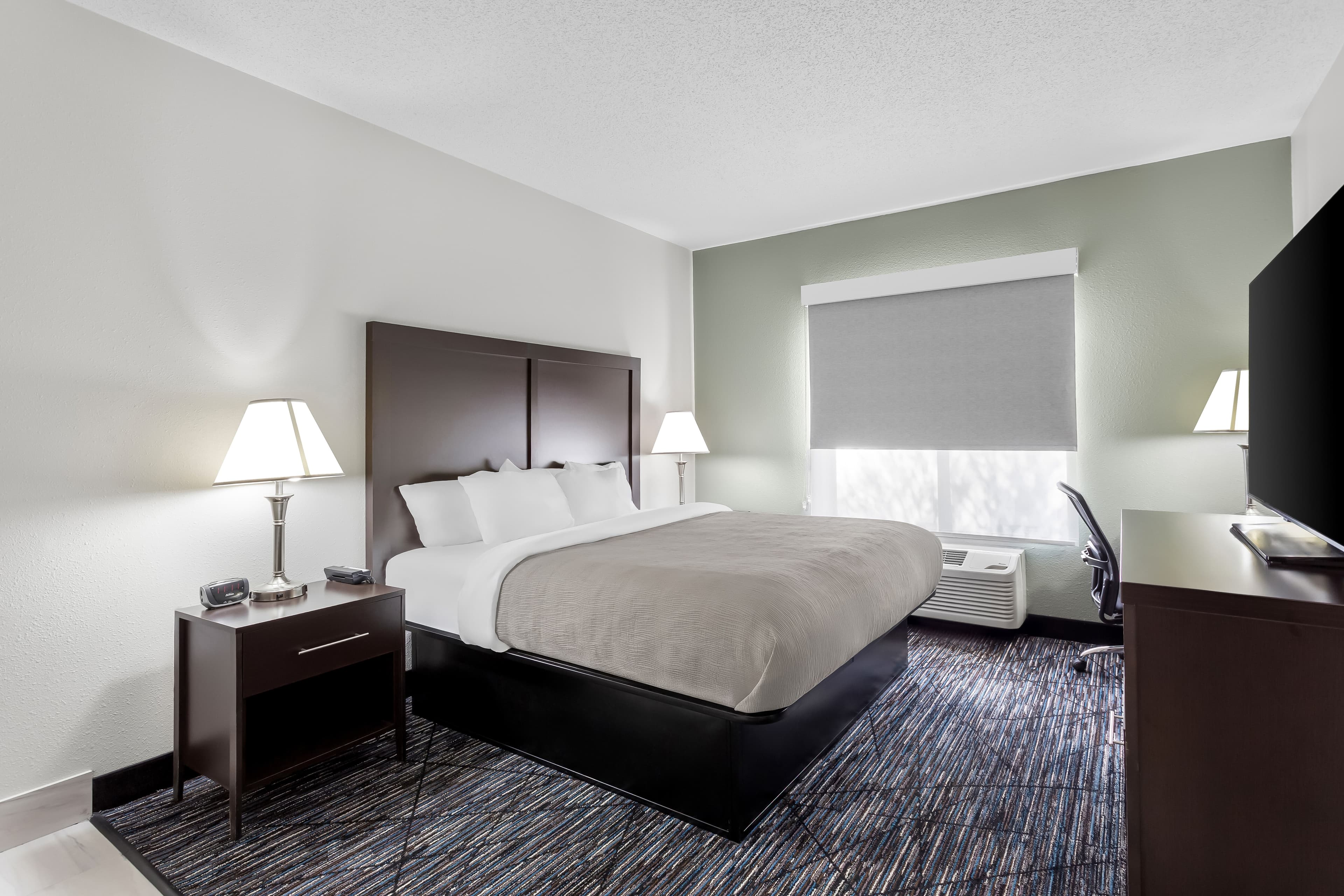 Quality Inn & Suites Niles — 30