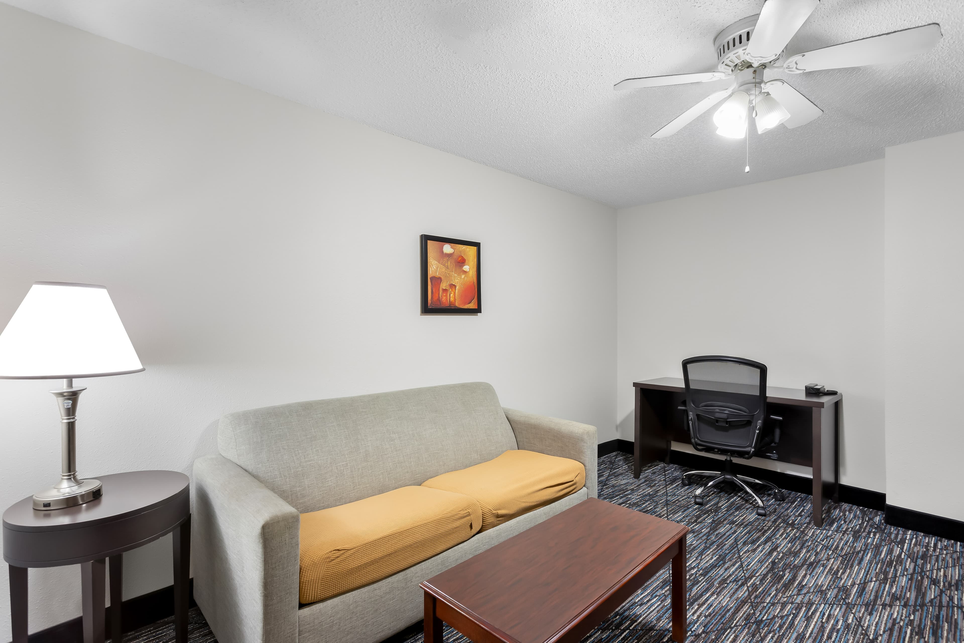 Quality Inn & Suites Niles — 20