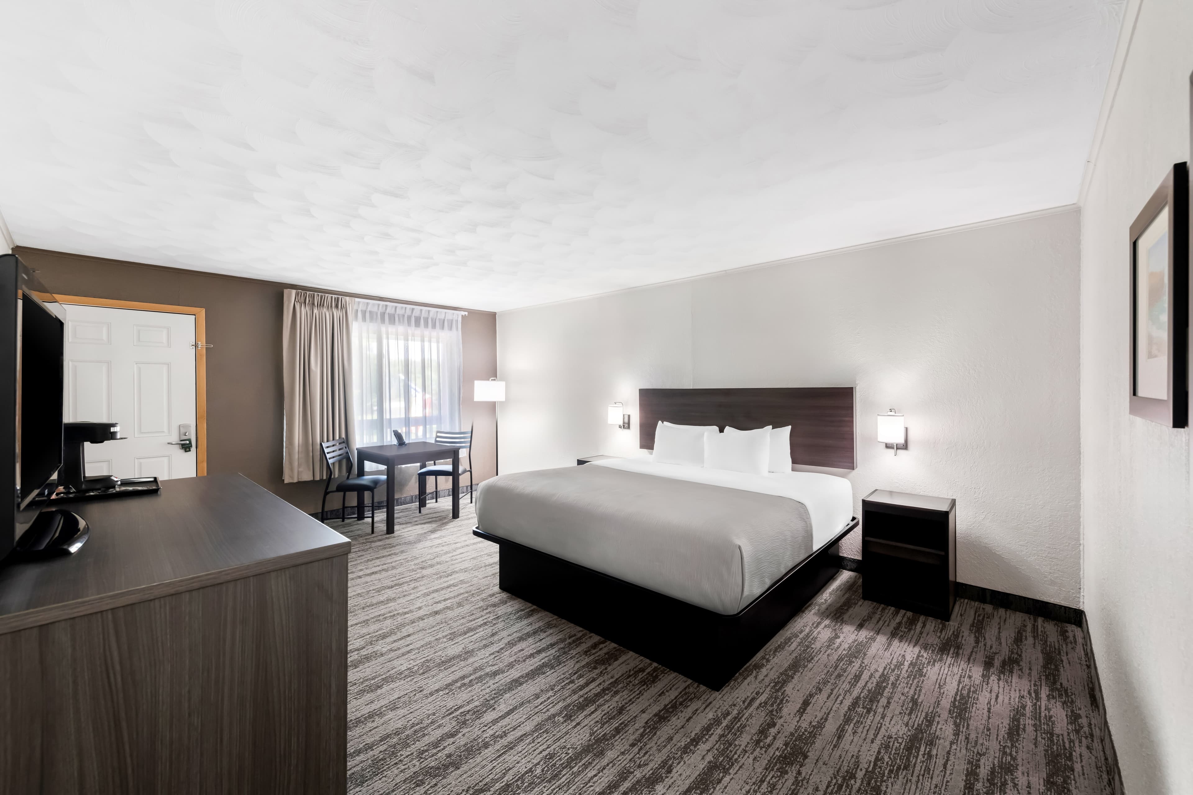 Quality Inn & Suites Munising — 7