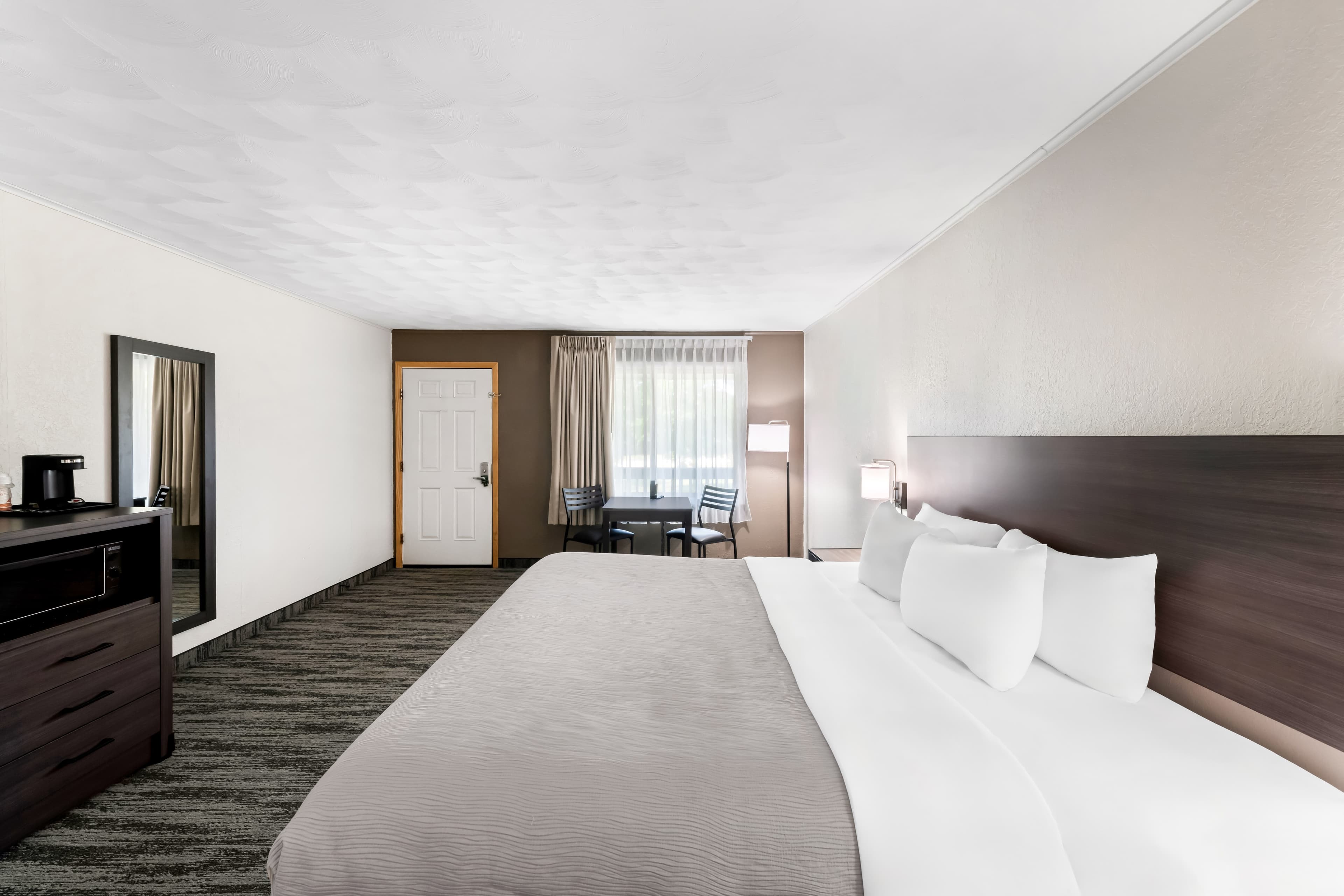 Quality Inn & Suites Munising — 9