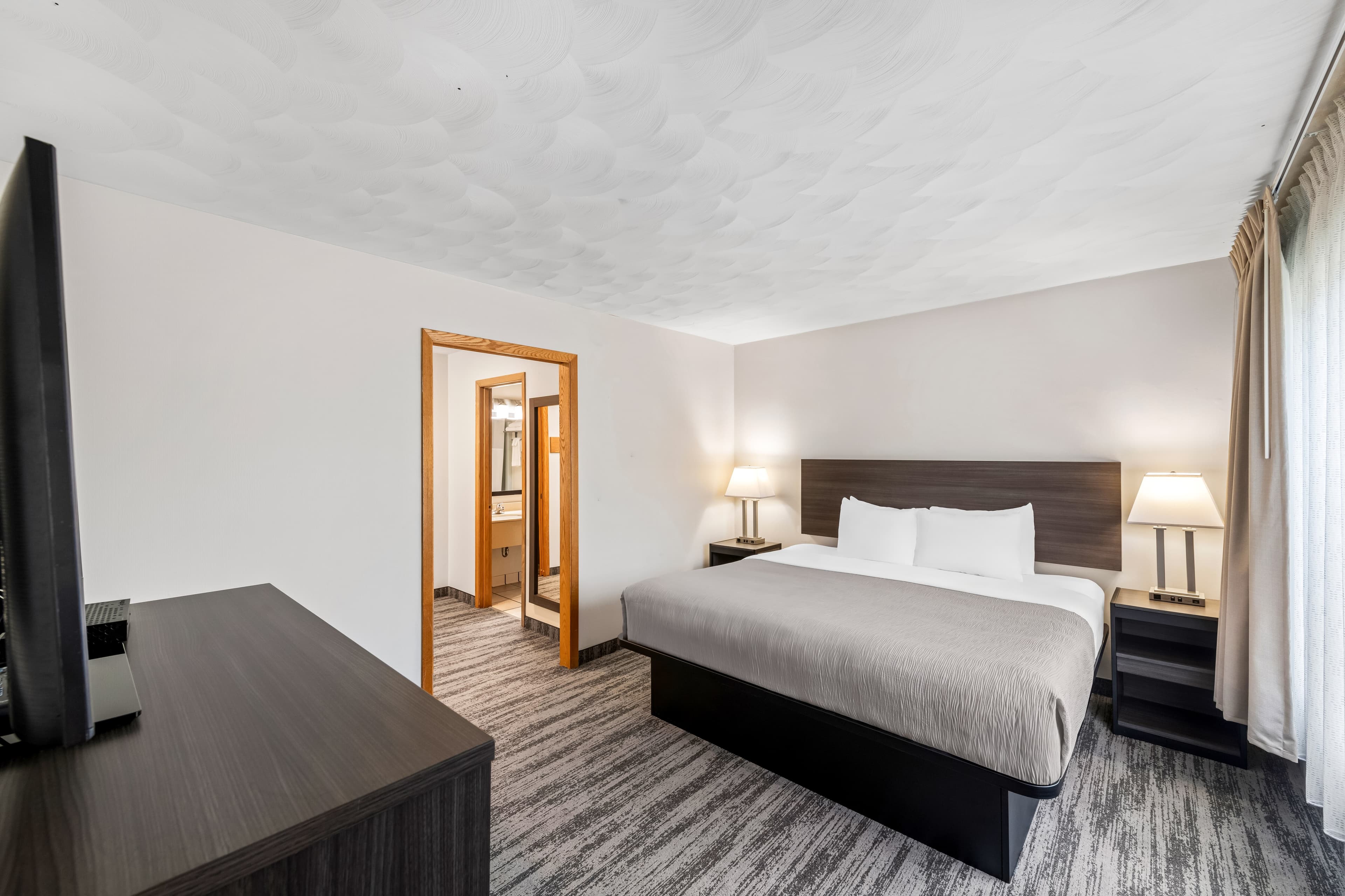 Quality Inn & Suites Munising — 24