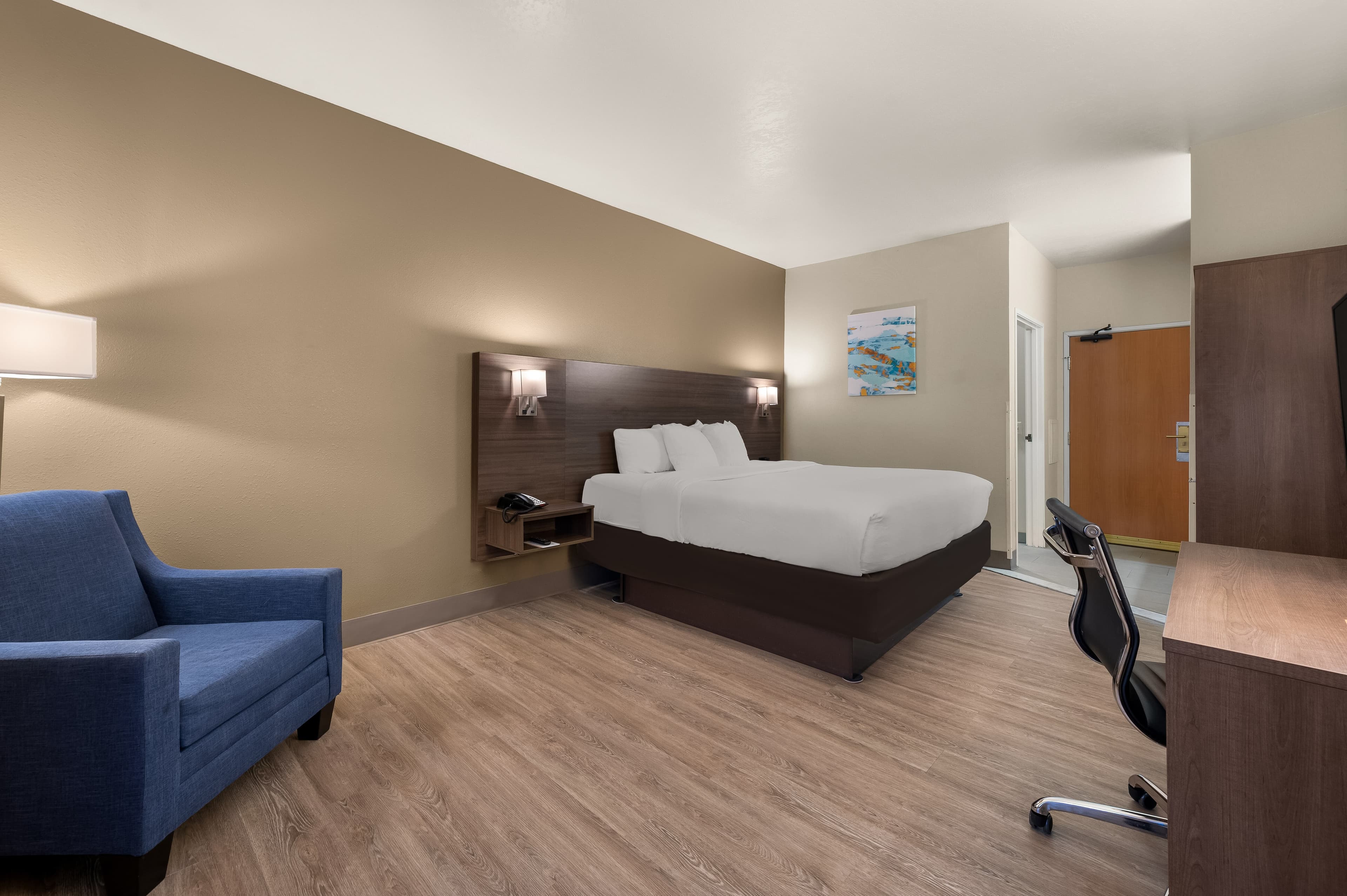 Comfort Inn & Suites Fenton — 10