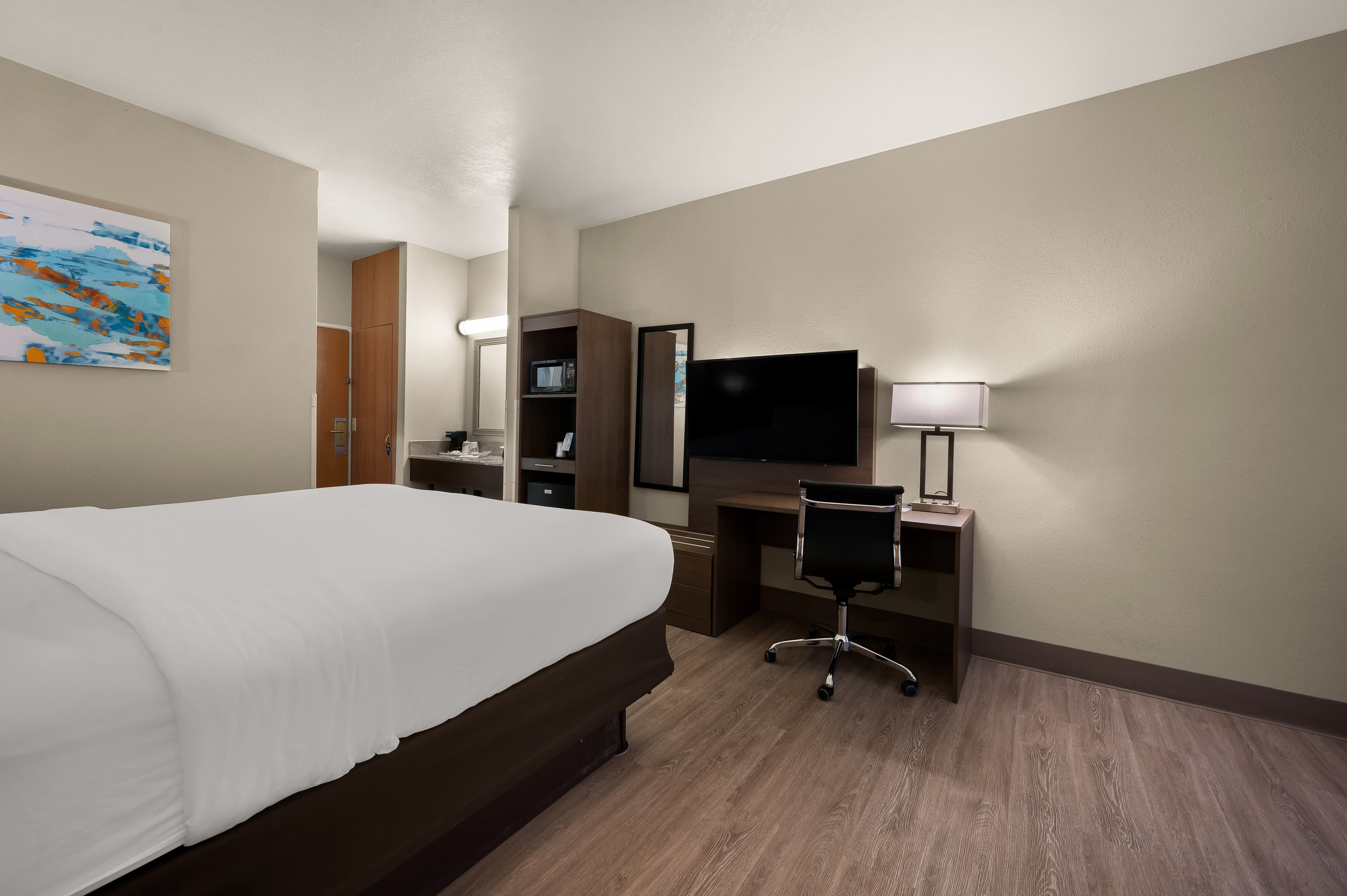 Comfort Inn & Suites Fenton — 11