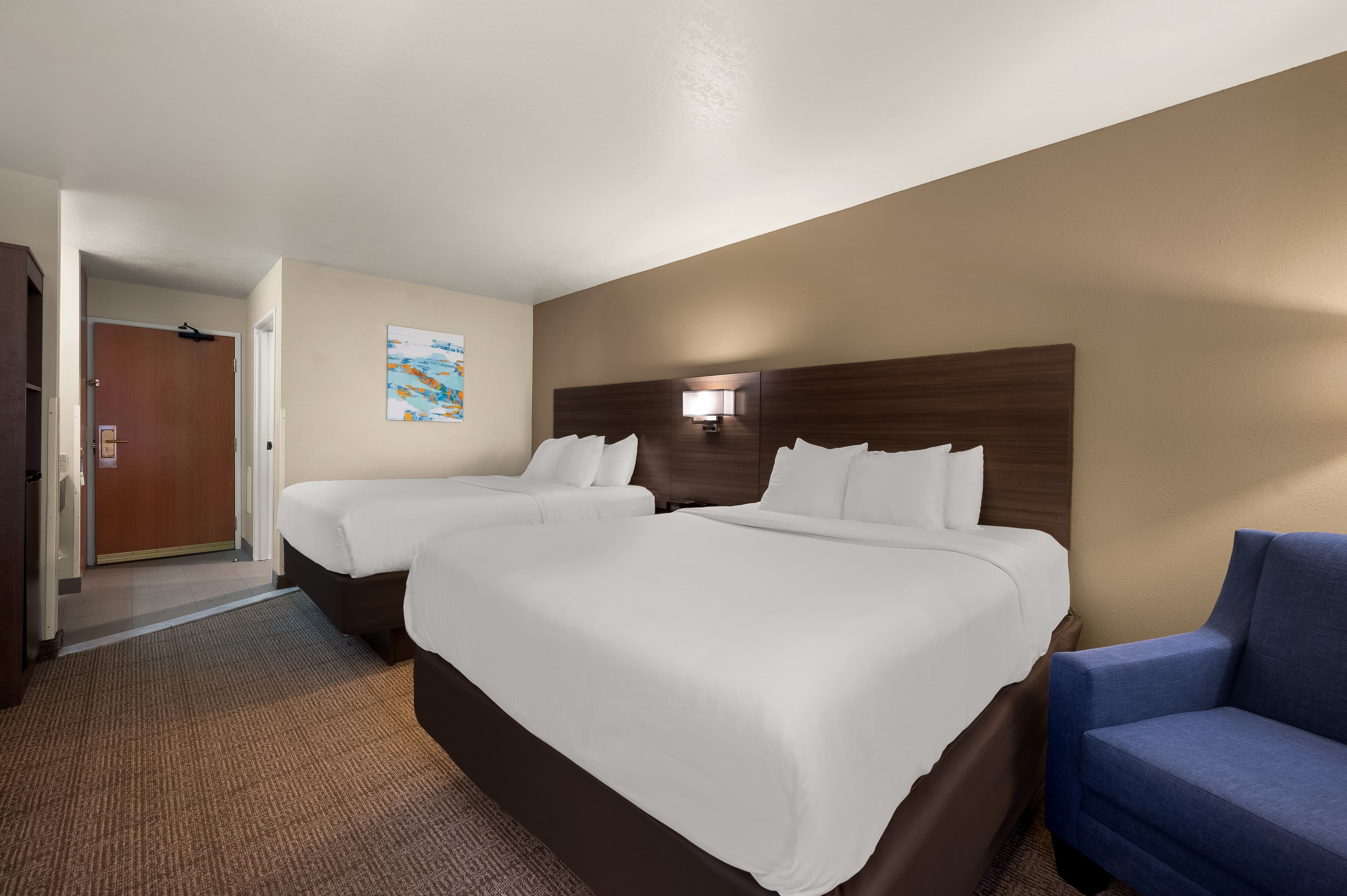 Comfort Inn & Suites Fenton — 16